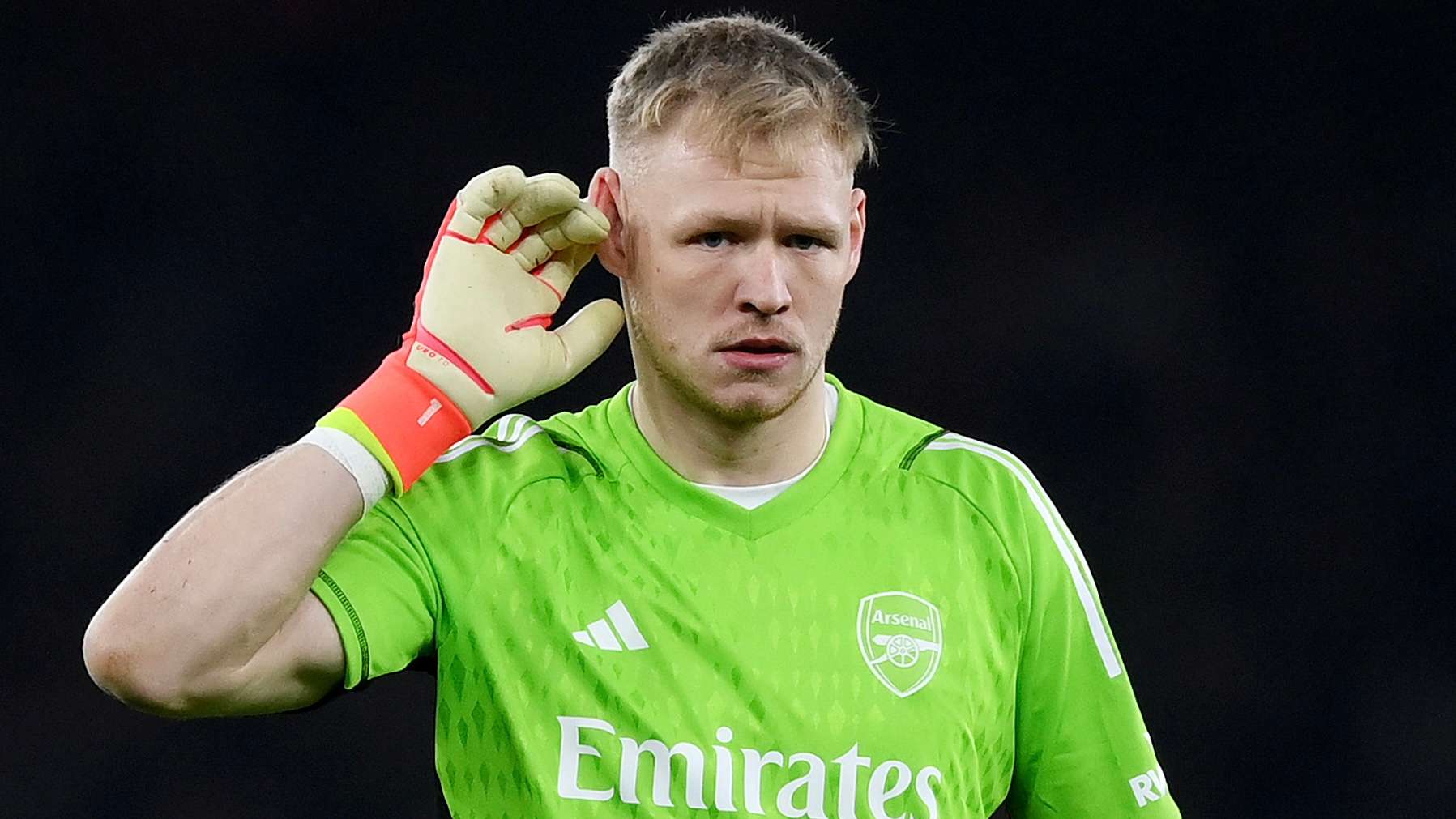 Arsenal make €20m offer for Garcia as Ramsdale replacement  