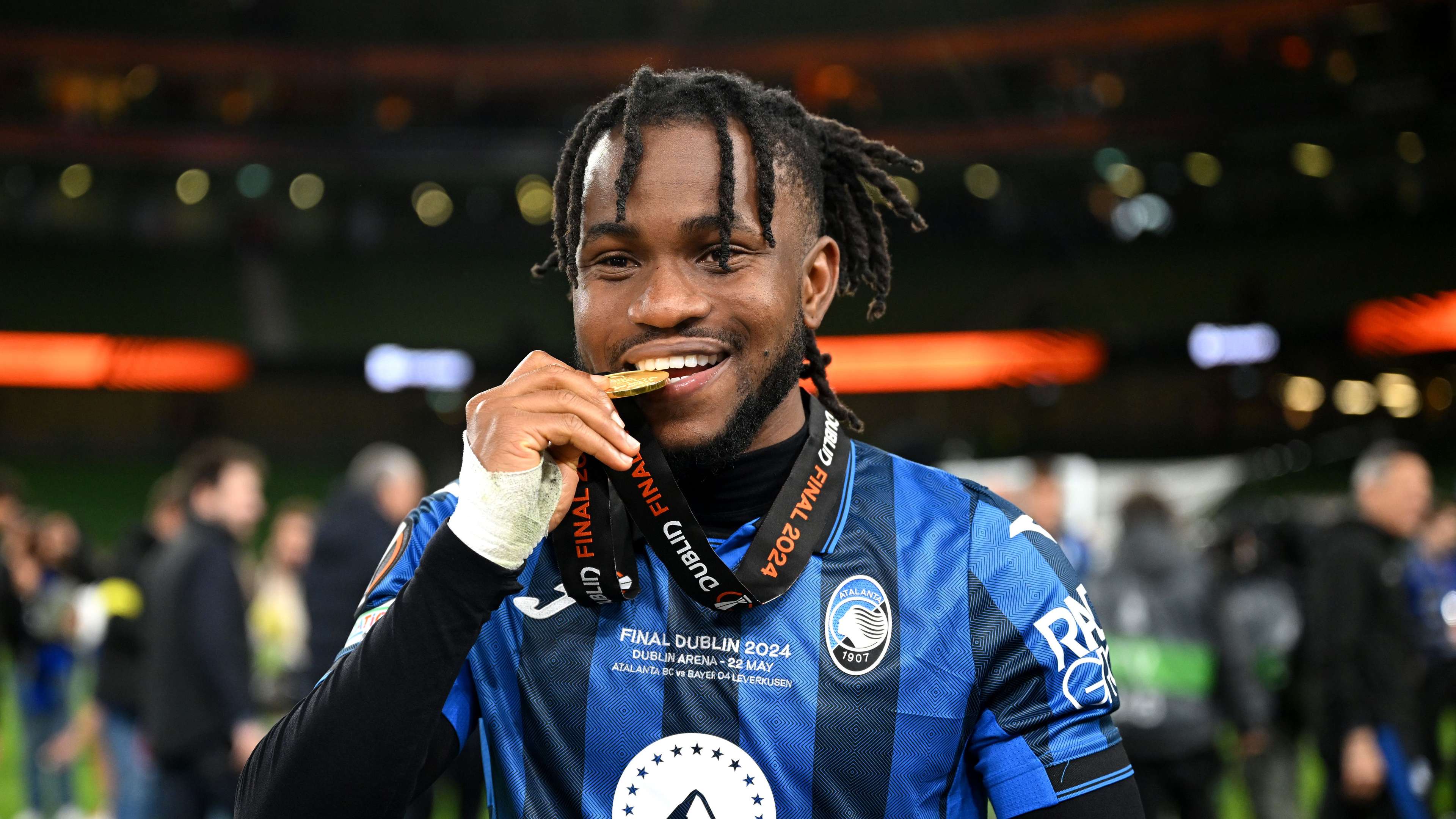 Arsenal suffer blow as Lookman reaches agreement with PSG  