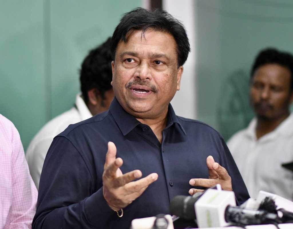 BCB to take a call on Shakib's future after ongoing Rawalpindi Test  