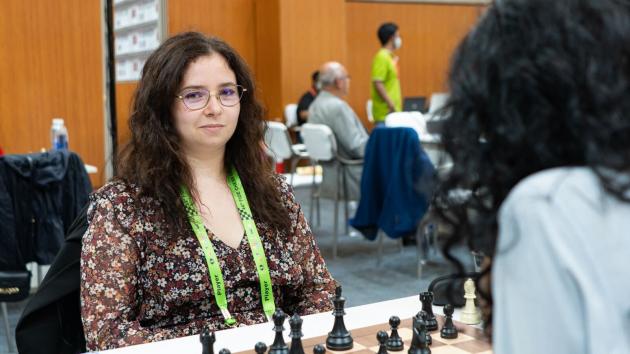 Navrotescu Achieves Extraordinary 9/9 Perfection In London  