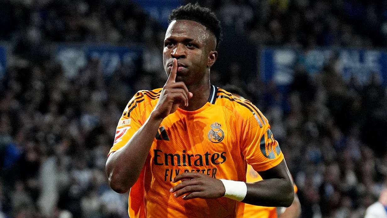 Ancelotti leaps to defence of Vinicius Jr over 'shush' gesture  