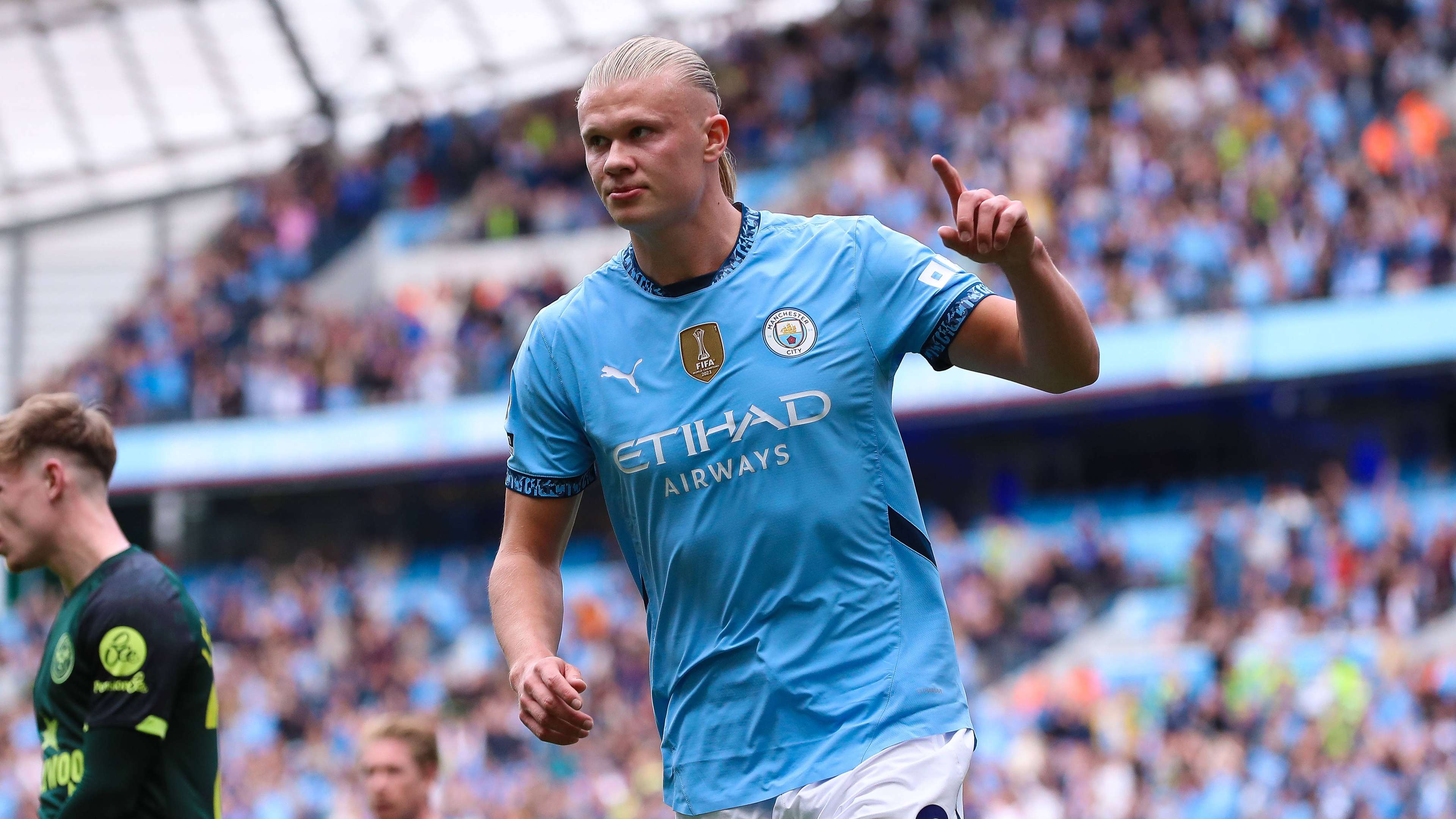Haaland smashes Rooney's Premier League record  