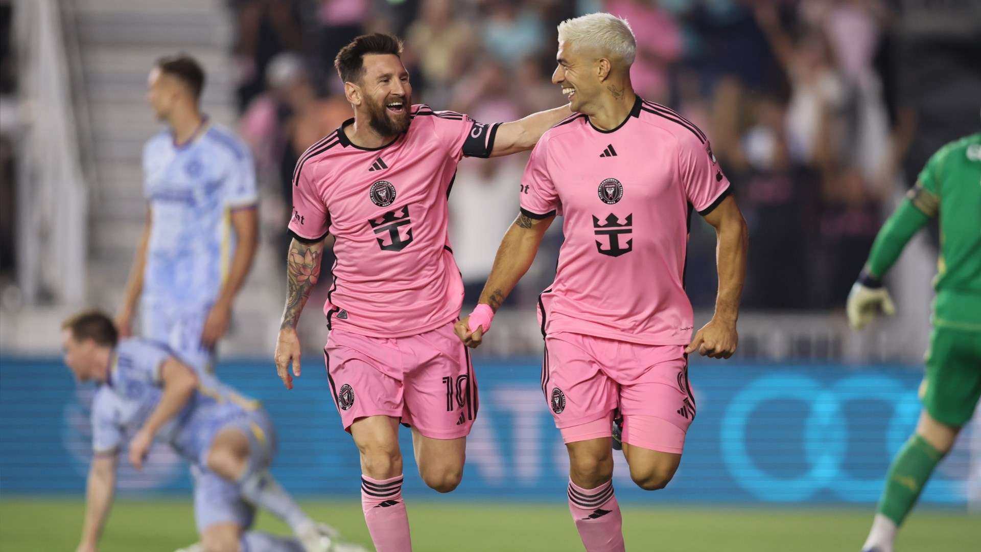 Messi seals first MLS playoff win thanks to Suarez, Alba  
