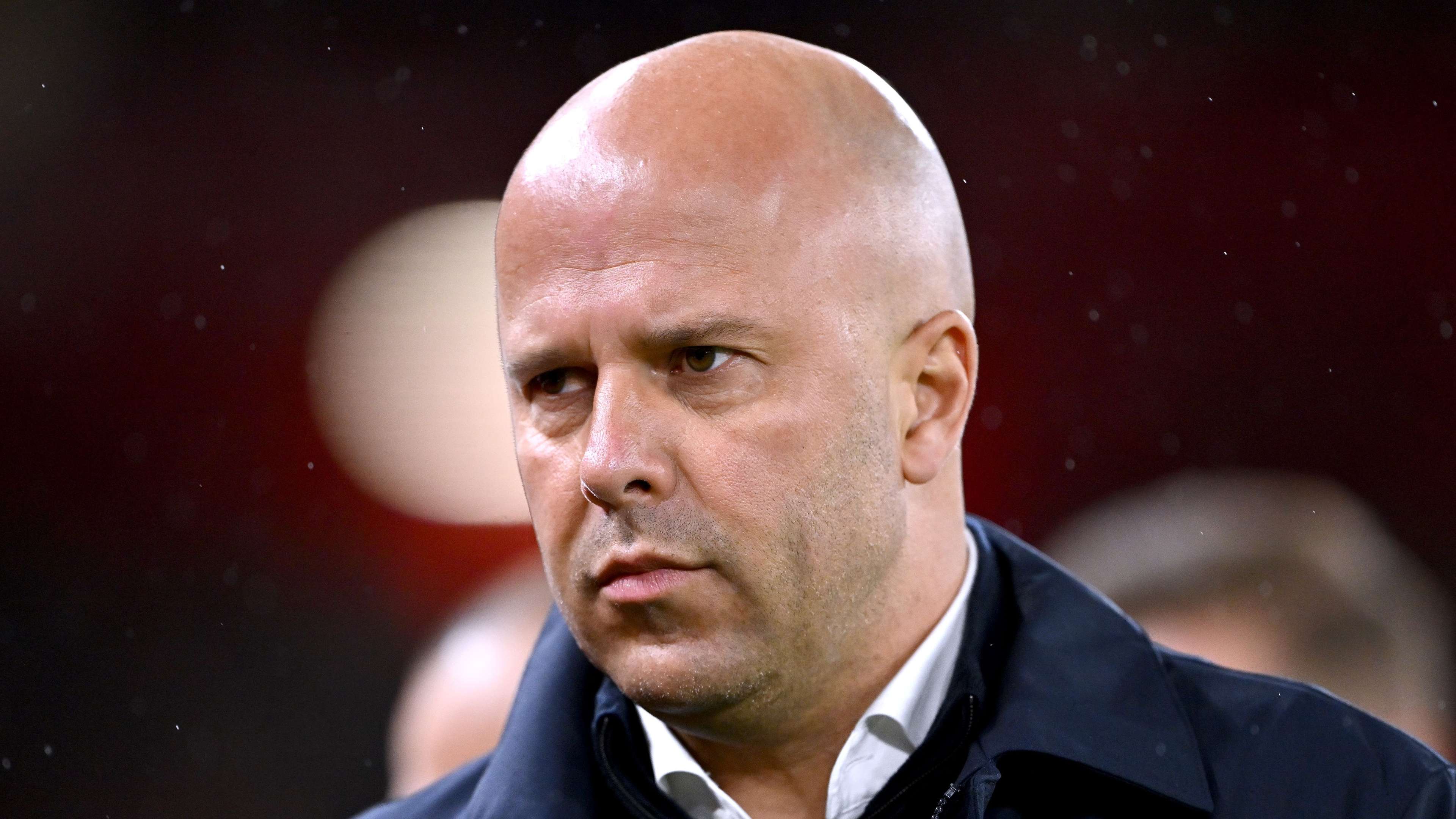 Slot compares Chelsea & Man Utd spending ahead of huge 'challenge'  