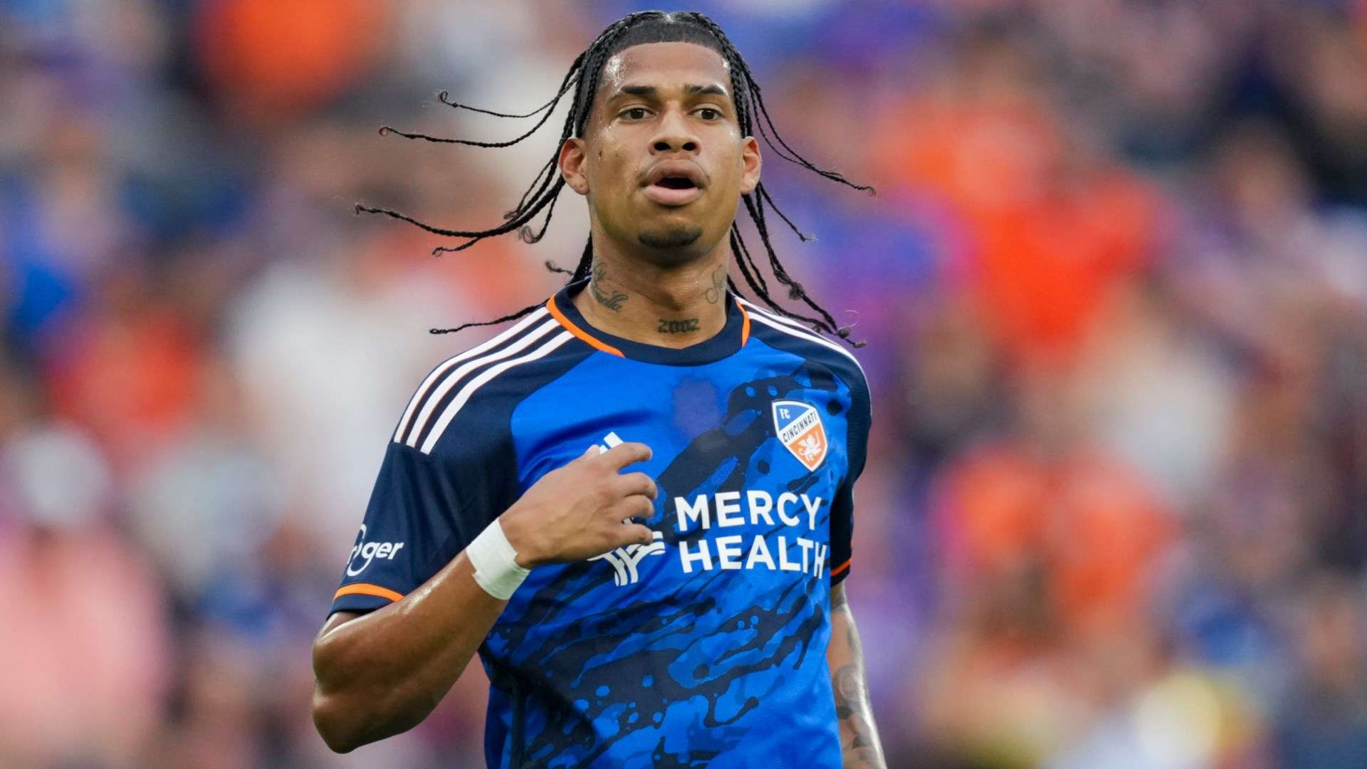 FCC, Ecuador midfielder Angulo dies from crash injuries  