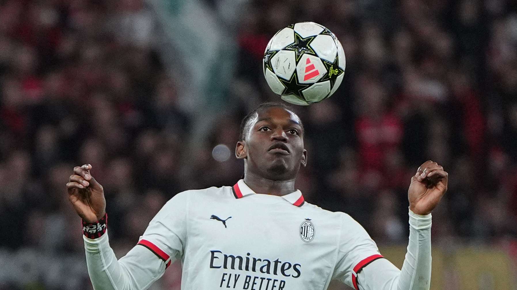 Barca keeping tabs on unhappy AC Milan star Rafa Leao  