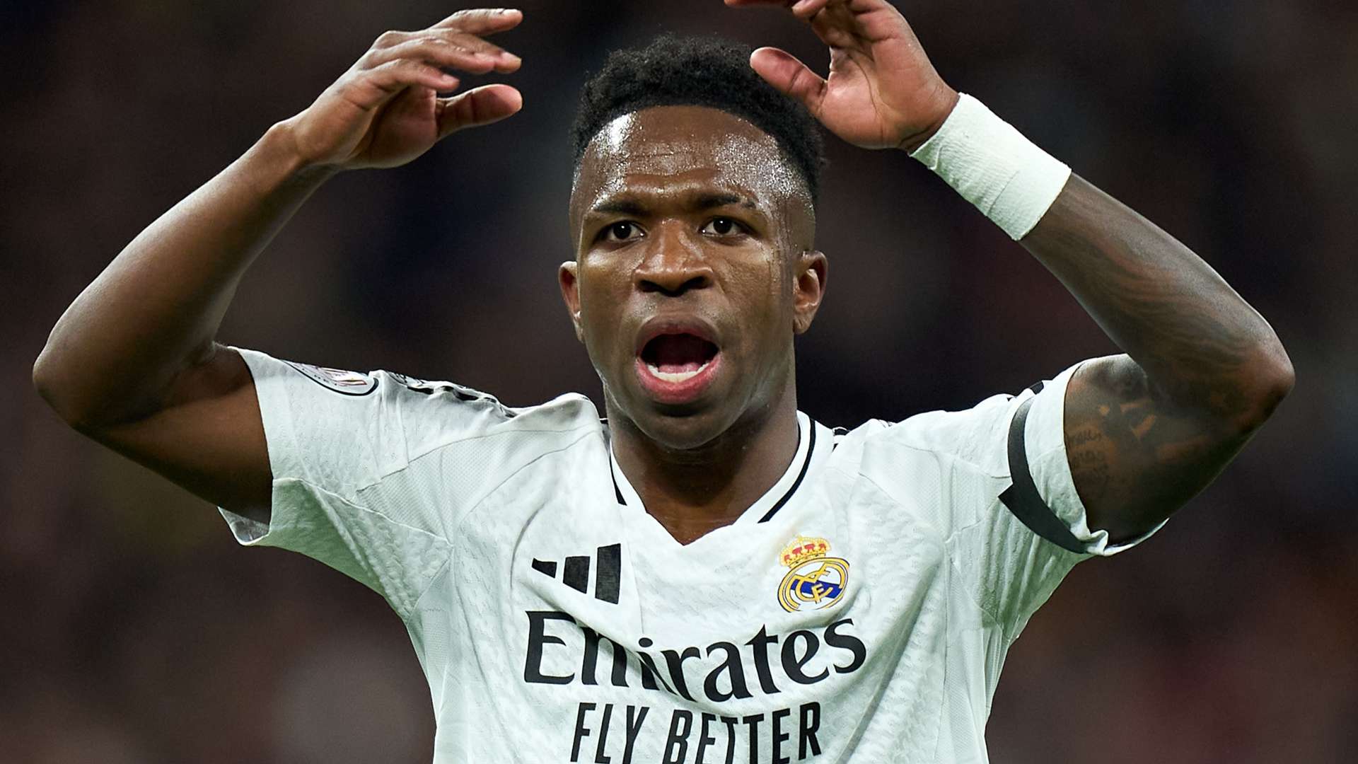 Saudi ready record €300m bid for Vinicius Jr on €1bn contract  