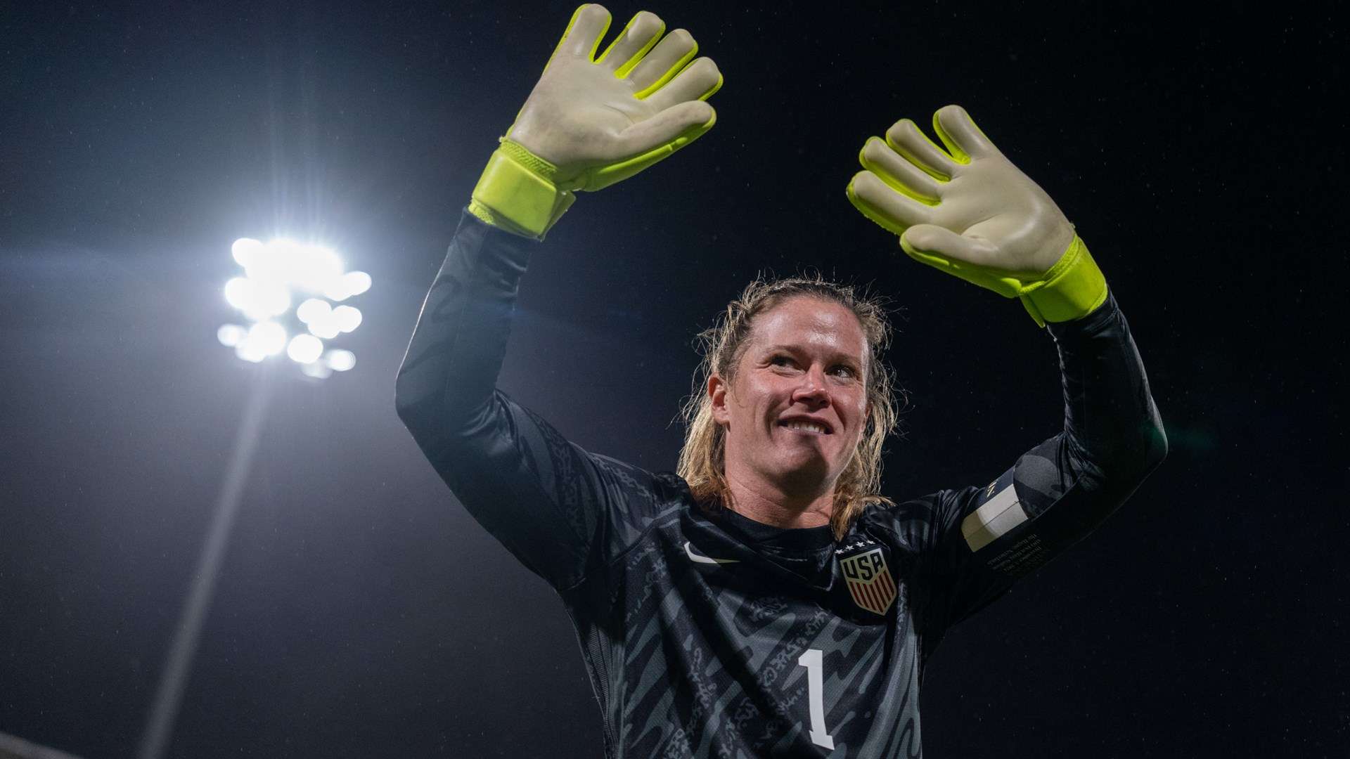 Naeher named 2024 U.S. Soccer Female Player of the Year  