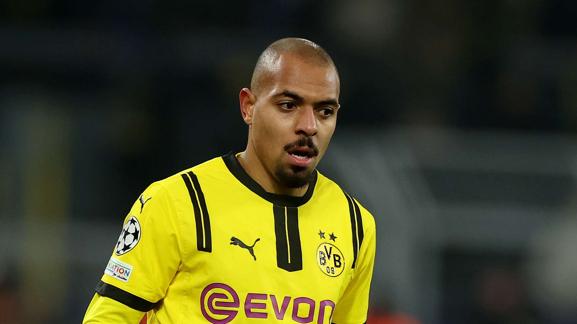 Aston Villa in talks to sign Dortmund star Malen  