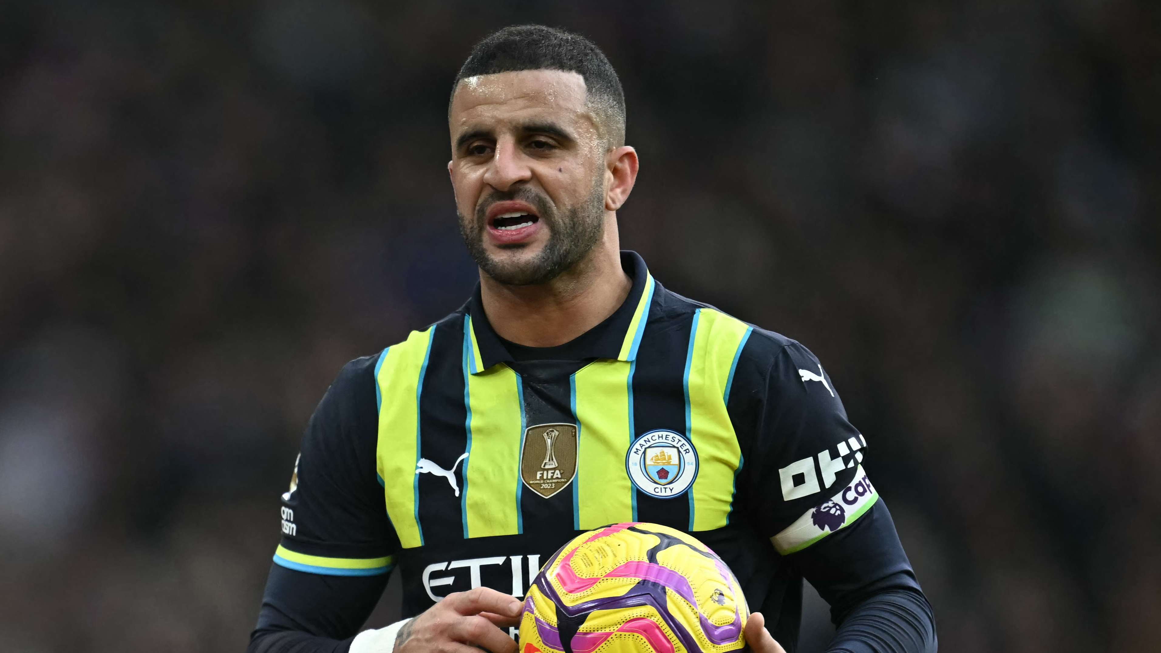 Man City pushing to sign Juventus star as replacement for Walker  