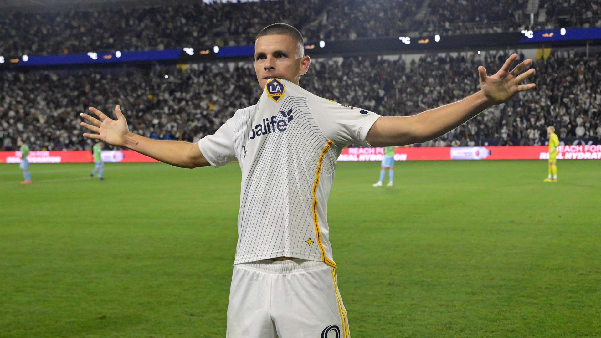 SKC reportedly set to sign Galaxy's Joveljic for $4 million  