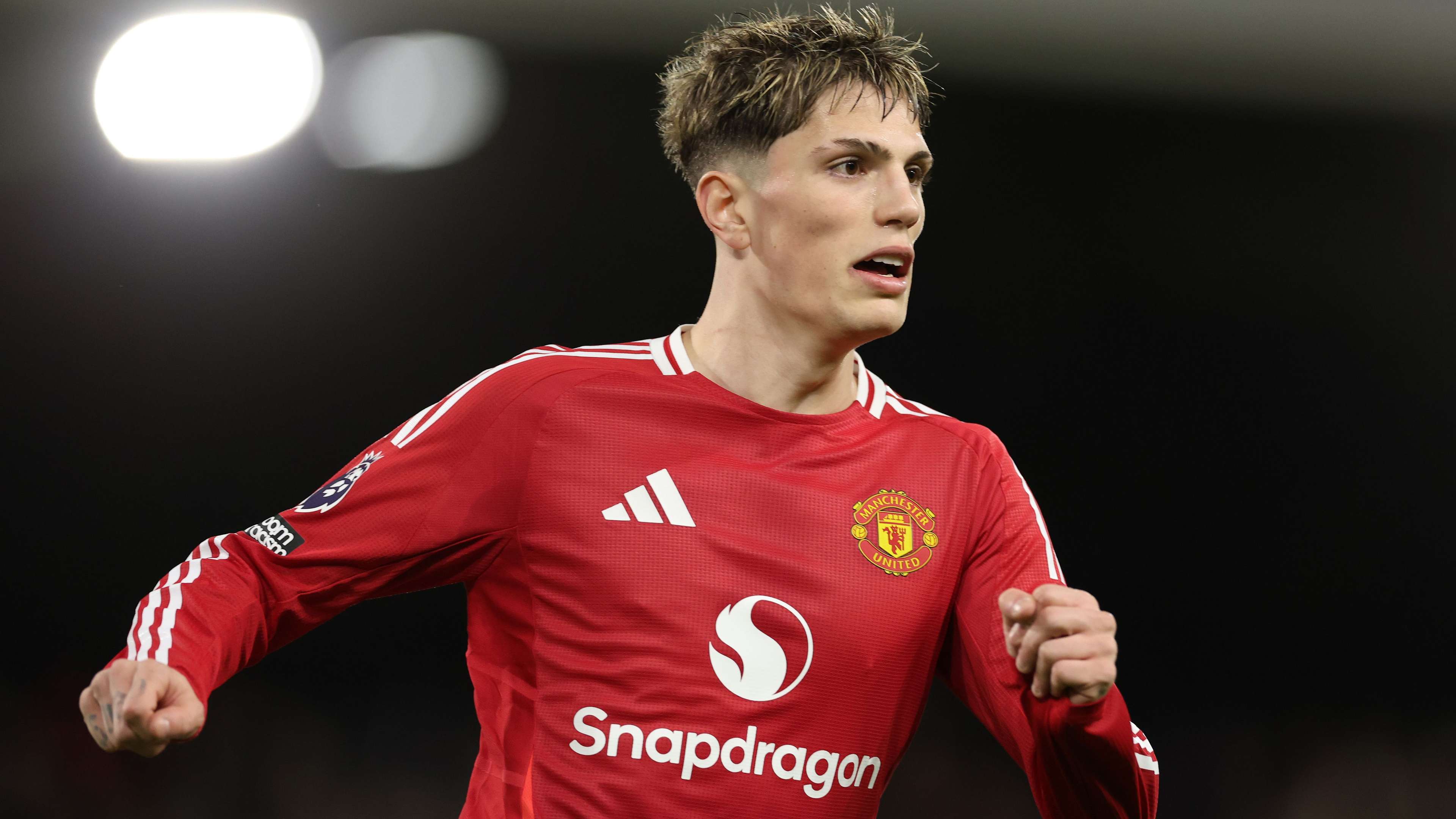Garnacho staying? Winger in Man Utd XI 24 hours before transfer window shuts  