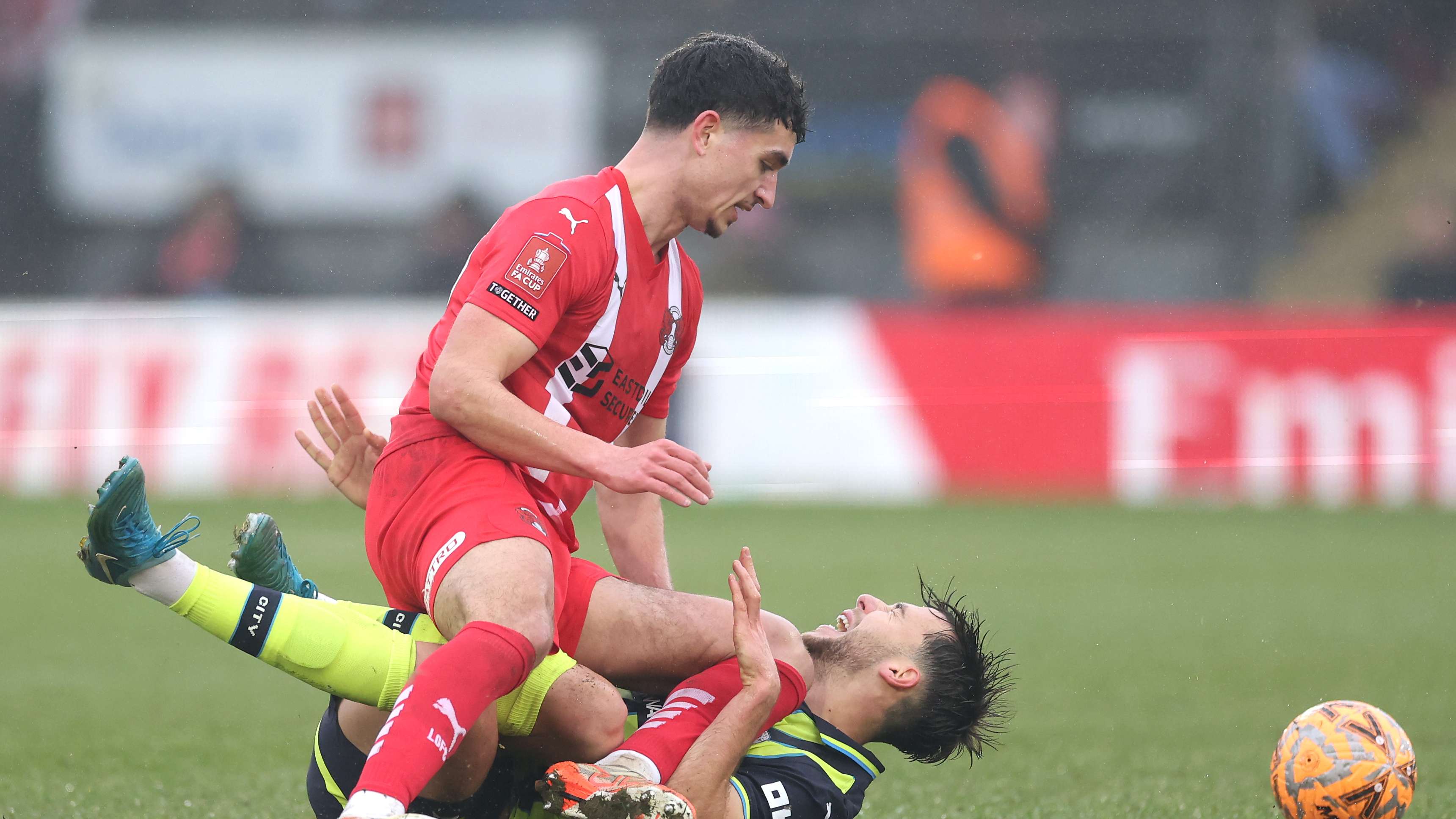 Nightmare for Man City! £50m man Gonzalez injured on debut  