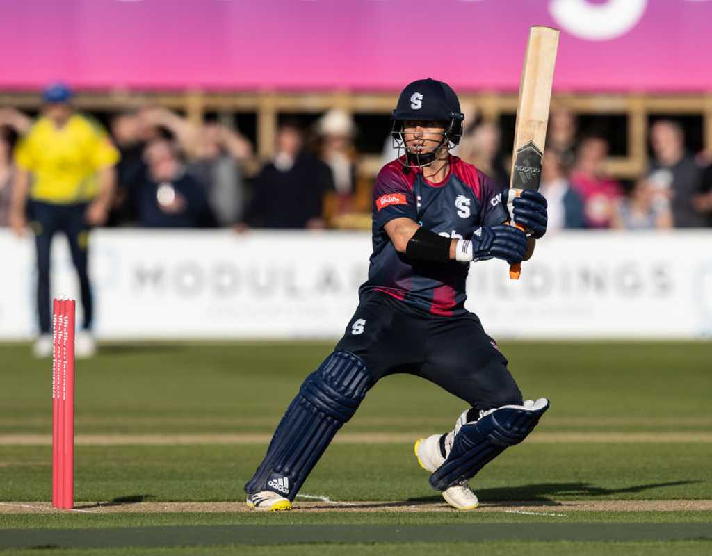 Zimbabwe seal series win with Ben Curran's century  