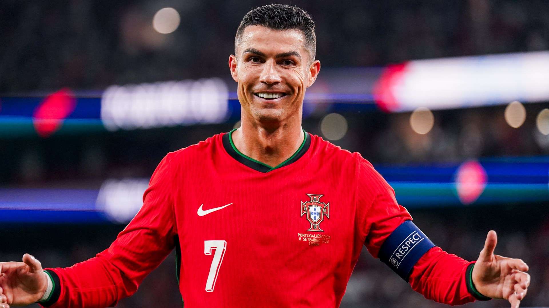 Martinez explains why Ronaldo is still in Portugal team at 40  