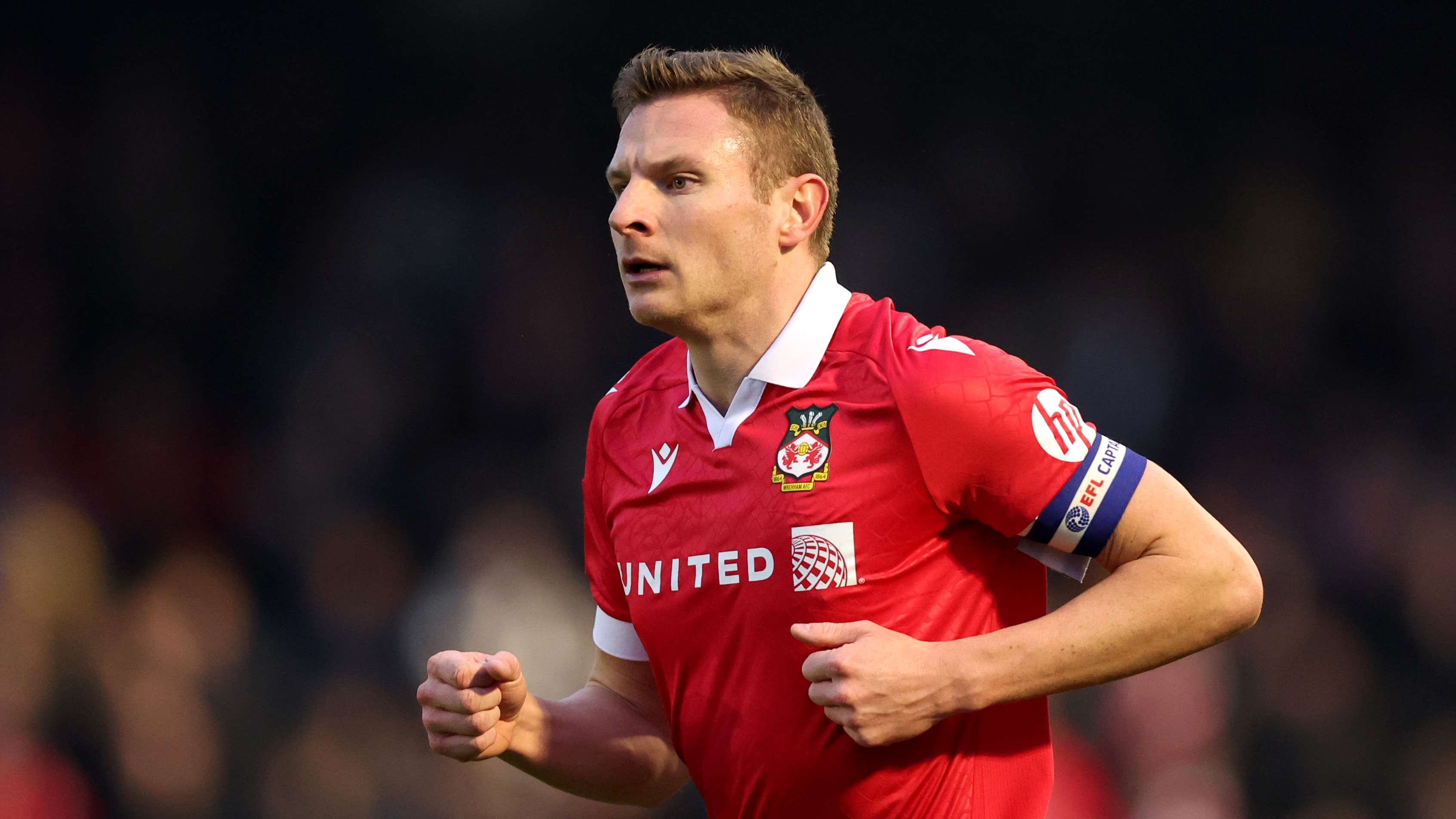 Mullin has 'glorious weekend' despite Wrexham exile continuing  