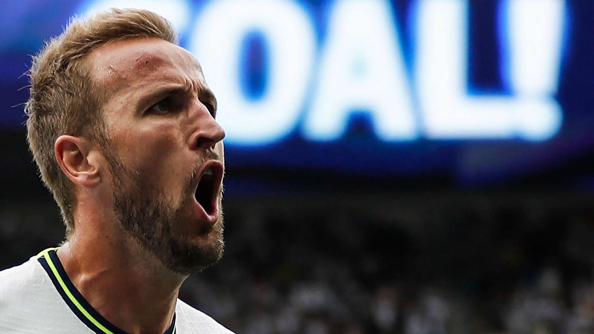Treat for wife Kate! Kane reveals where he’ll watch UEL final  