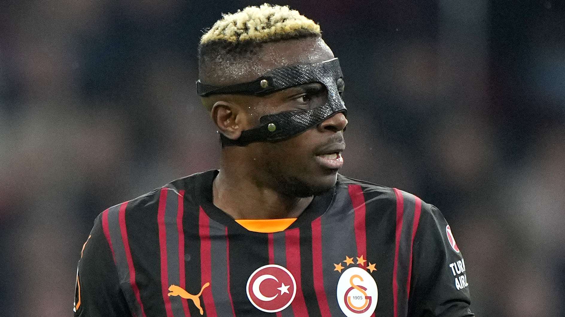 Osimhen open to Man Utd transfer amid talks over €75m deal  