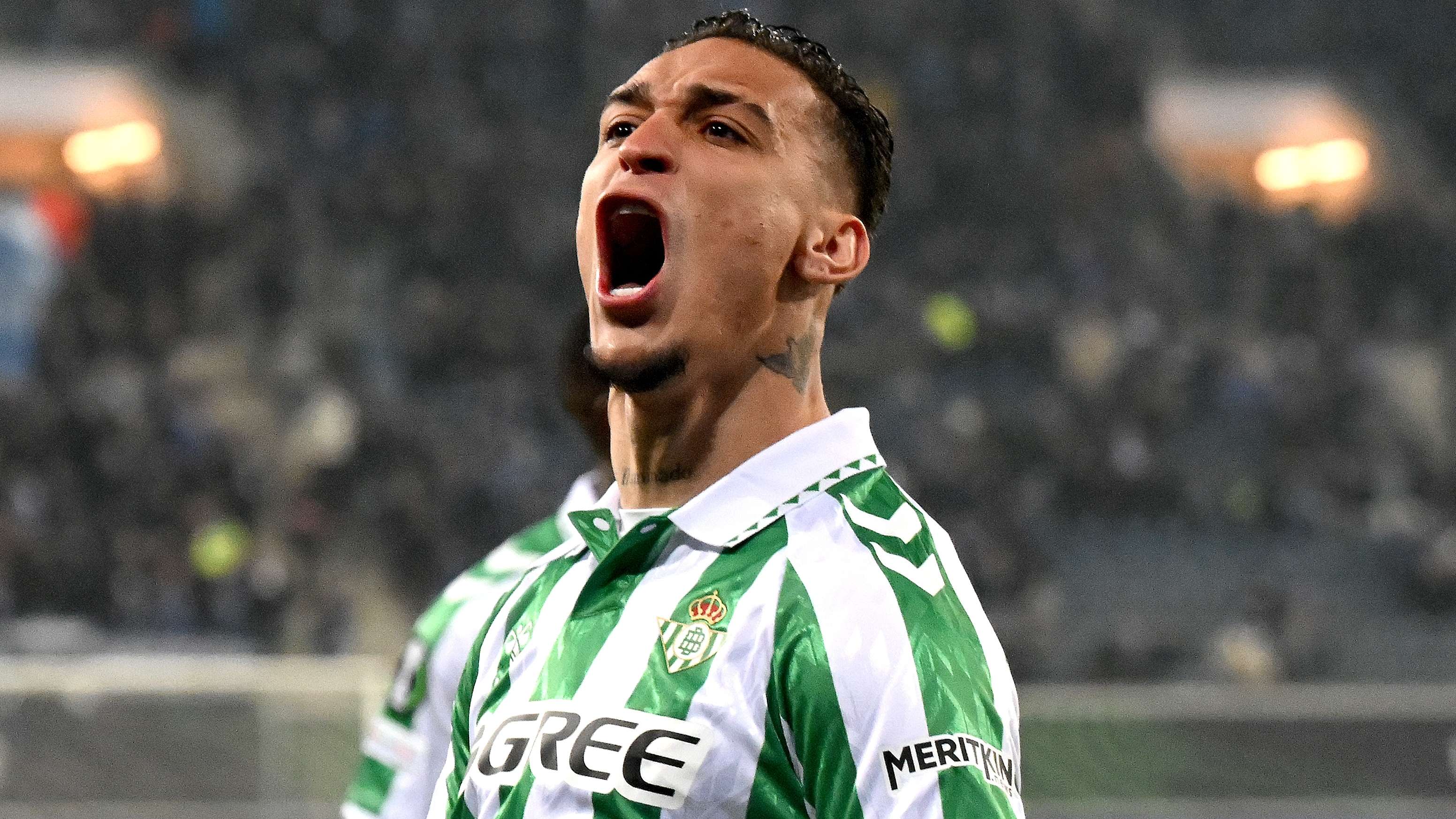 Man Utd to demand £40m for Antony as La Liga giants make enquiry  