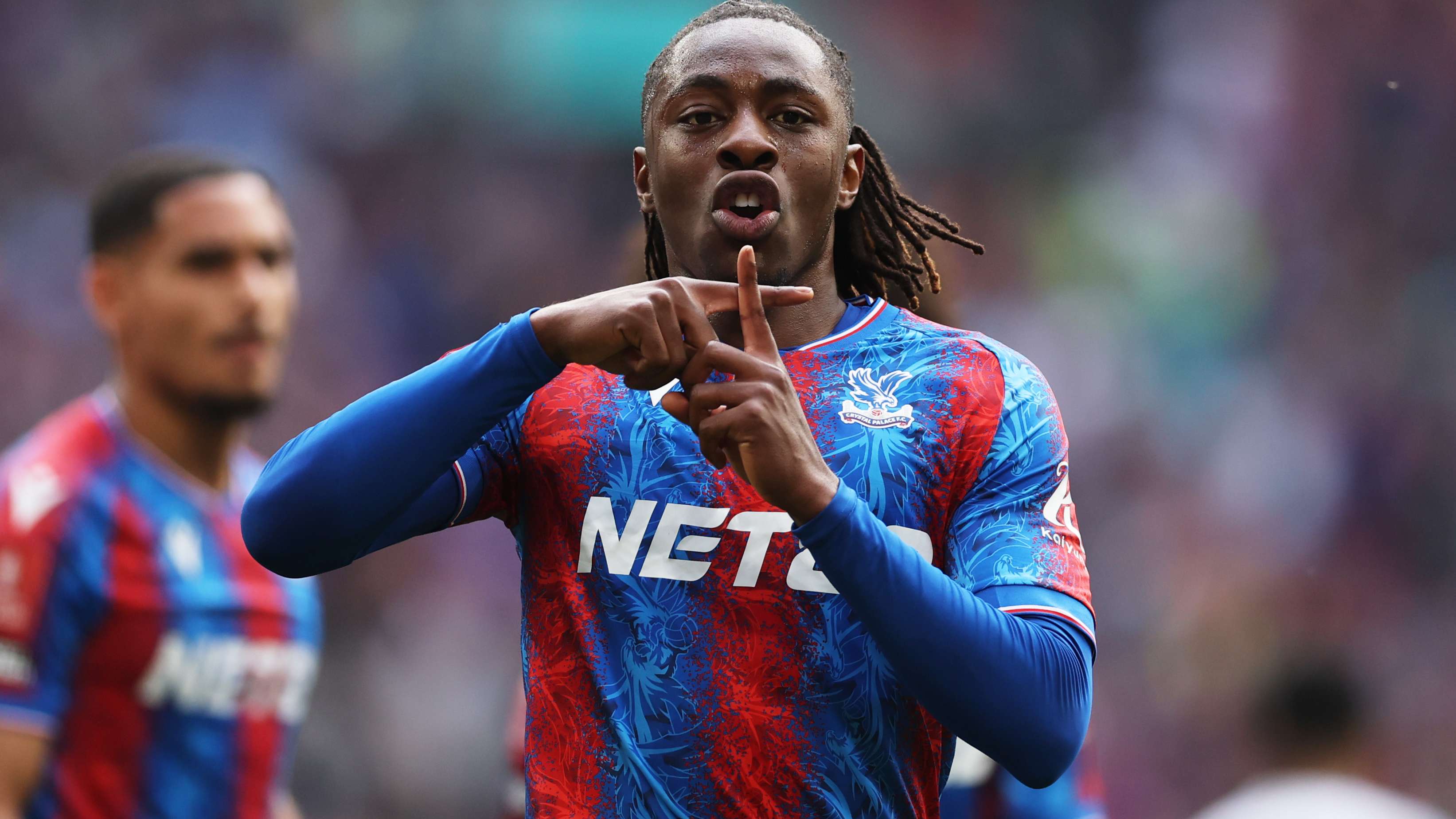 Bayern plot bid for Eze as Wirtz alternative  