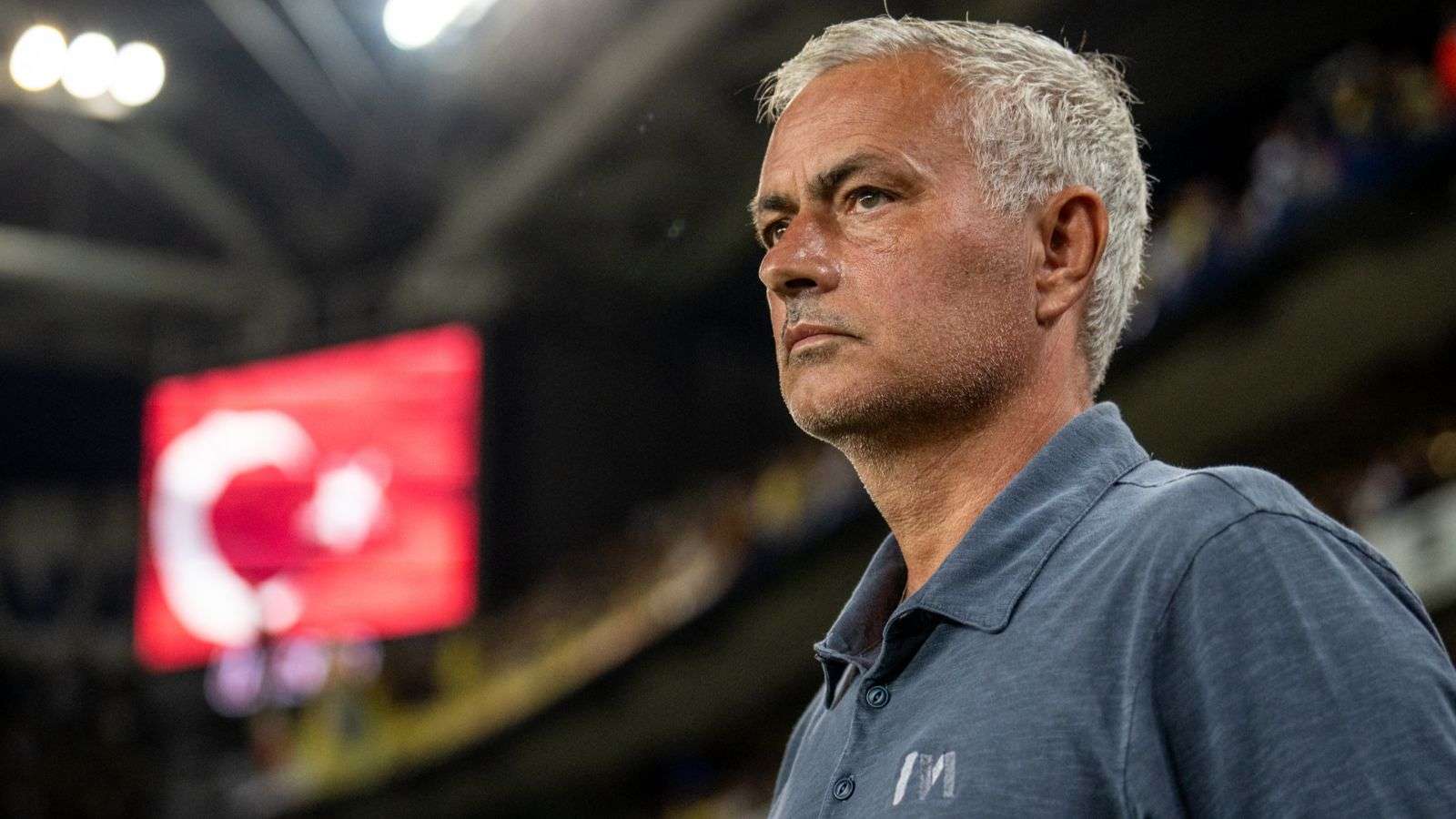 Mourinho aims astonishing new dig at Turkish football  