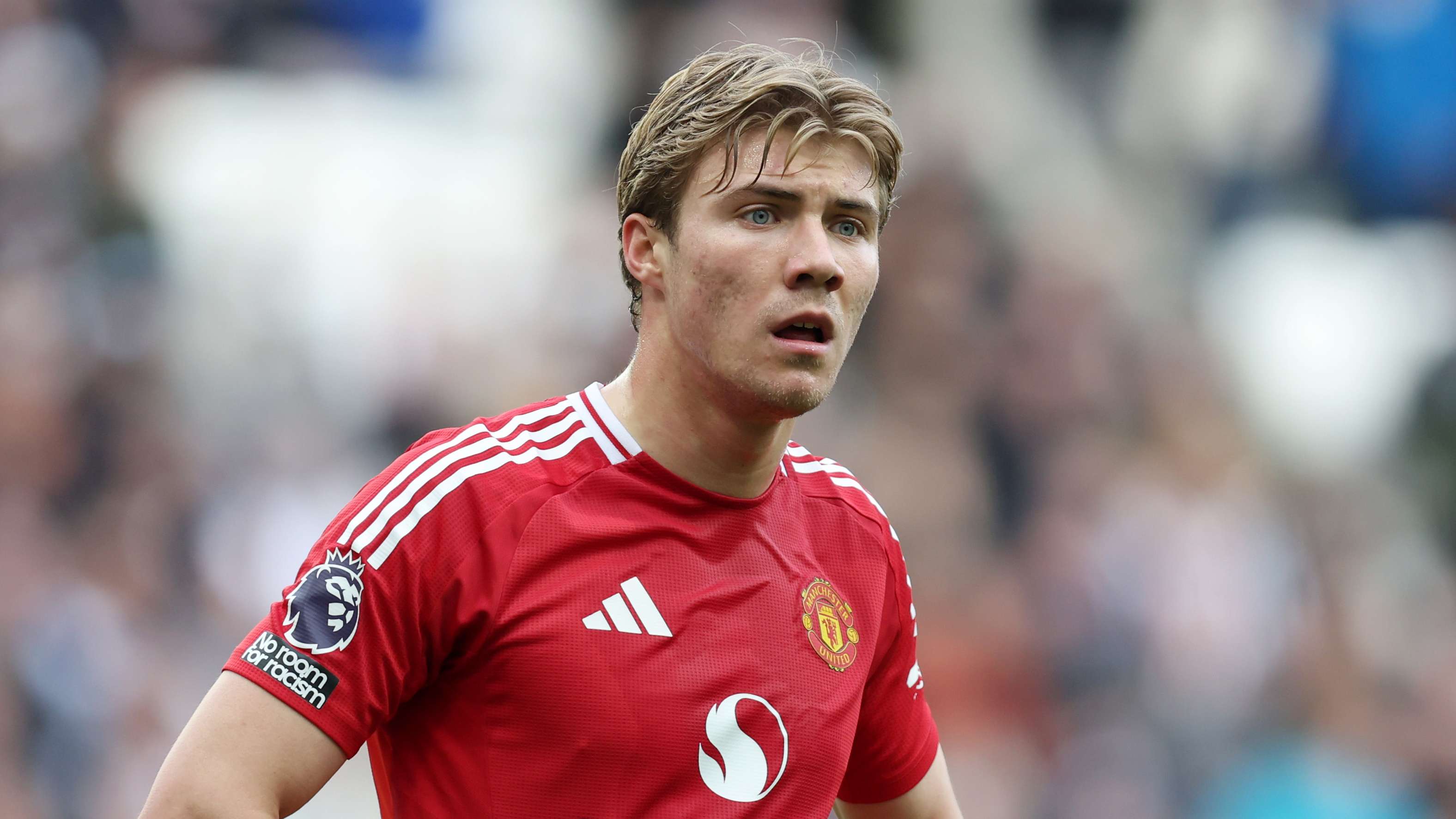 Scholes claims Hojlund has been 'flogged to death' at Man Utd  