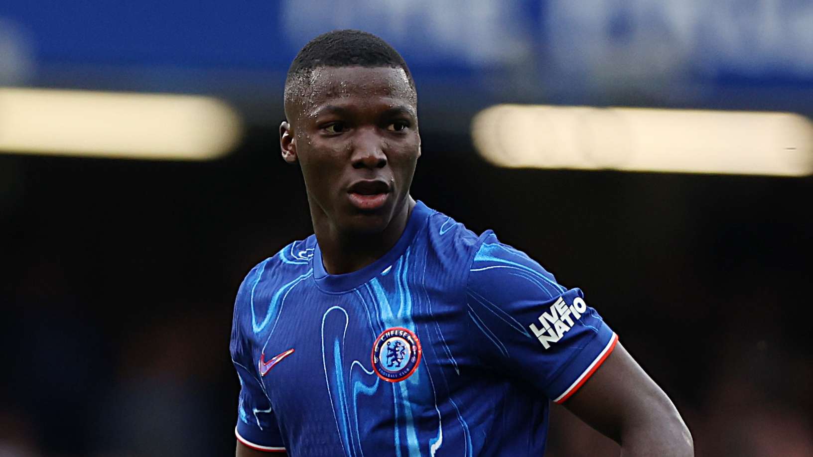 How much does Moises Caicedo earn at Chelsea?  