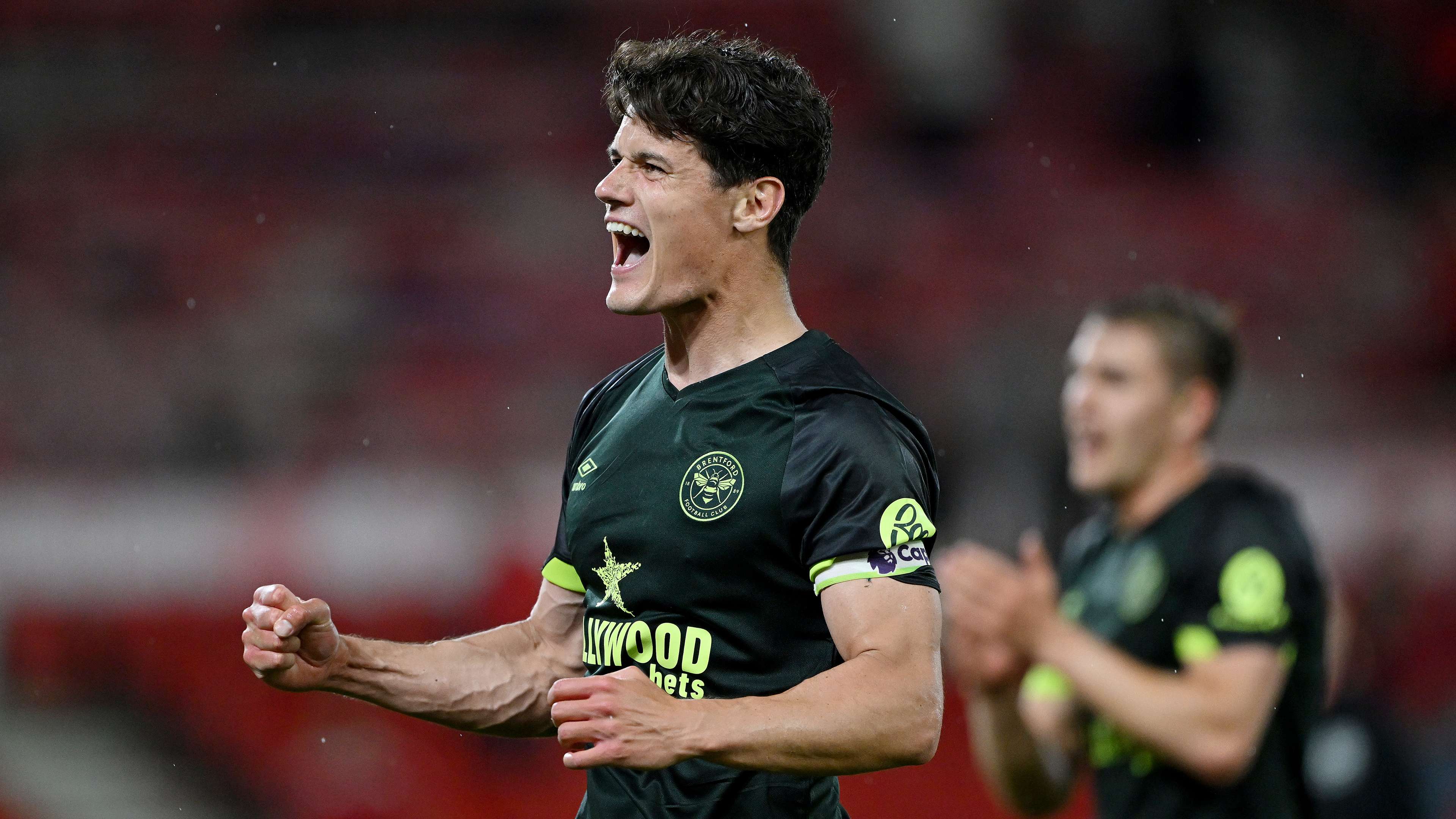 Arsenal agree €11m deal to sign Brentford's Norgaard  