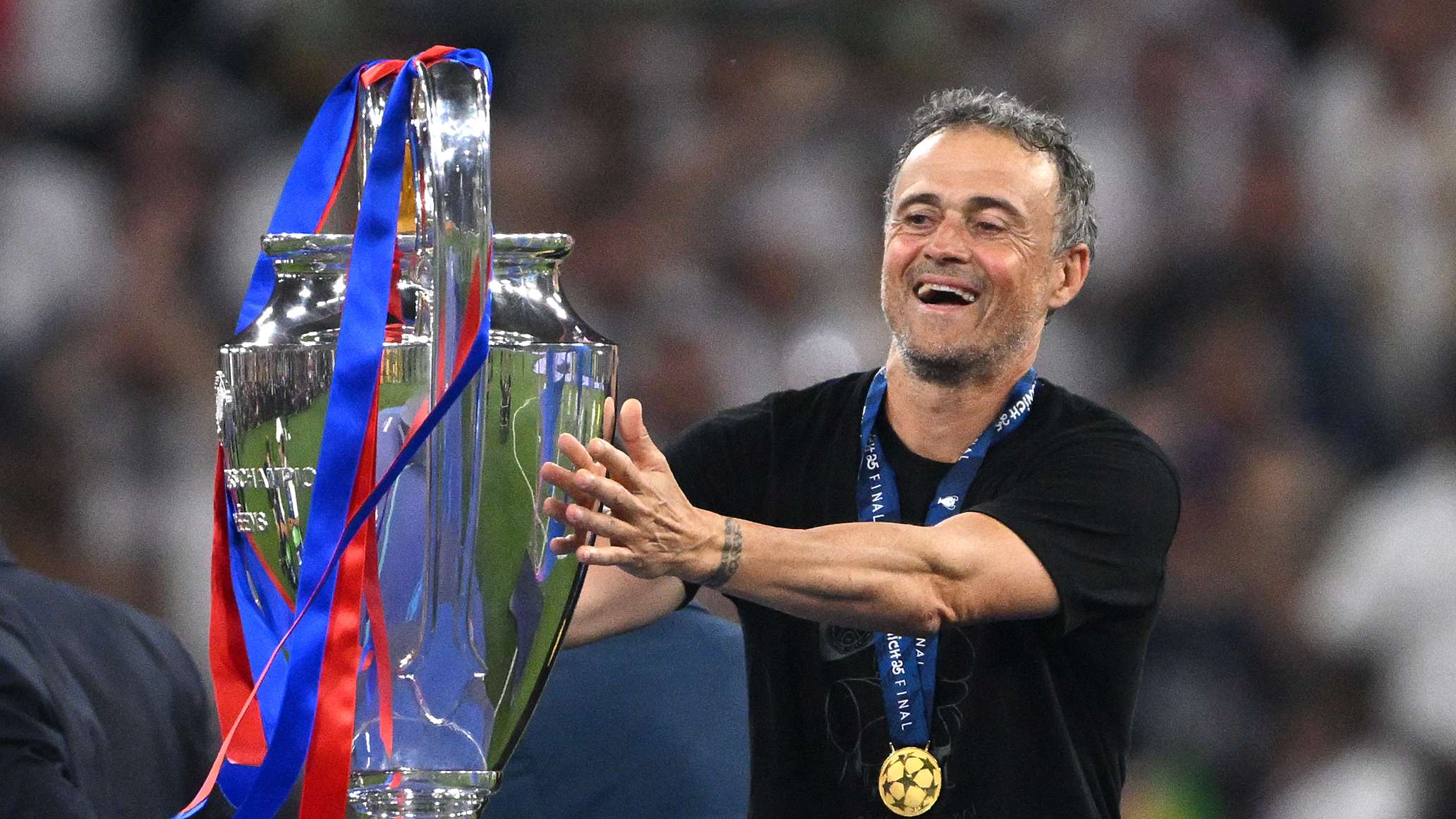 Journalist slams Luis Enrique for throwing jibe and explains feud  
