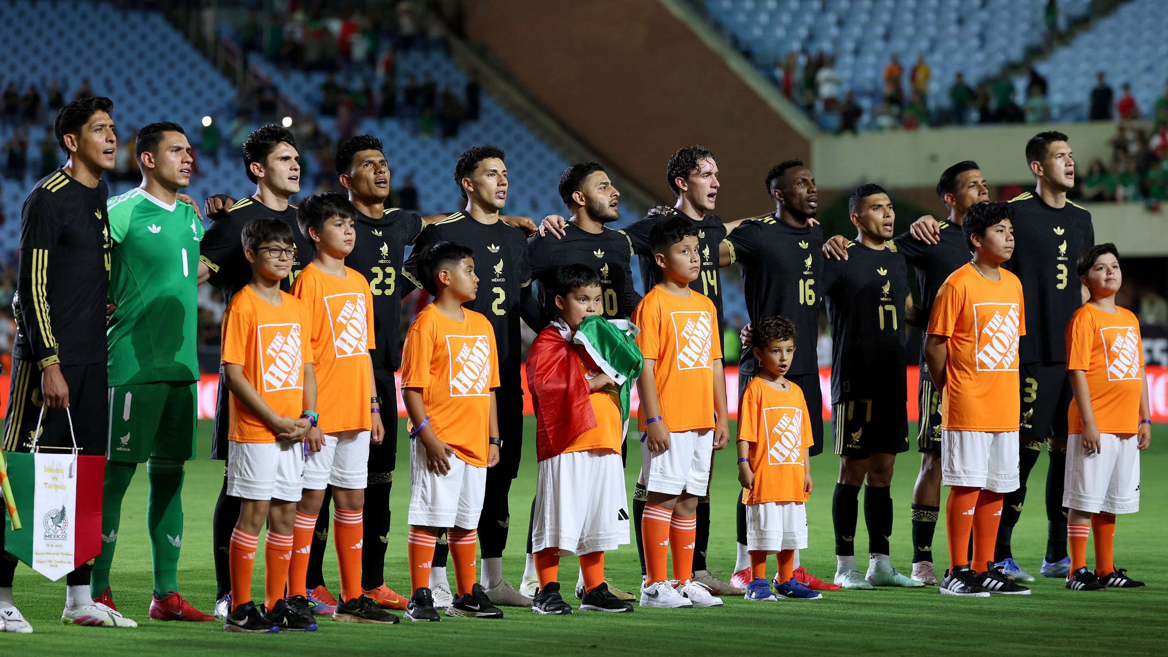Mikel Arriola: Mexico targeting Italy clash before World Cup  