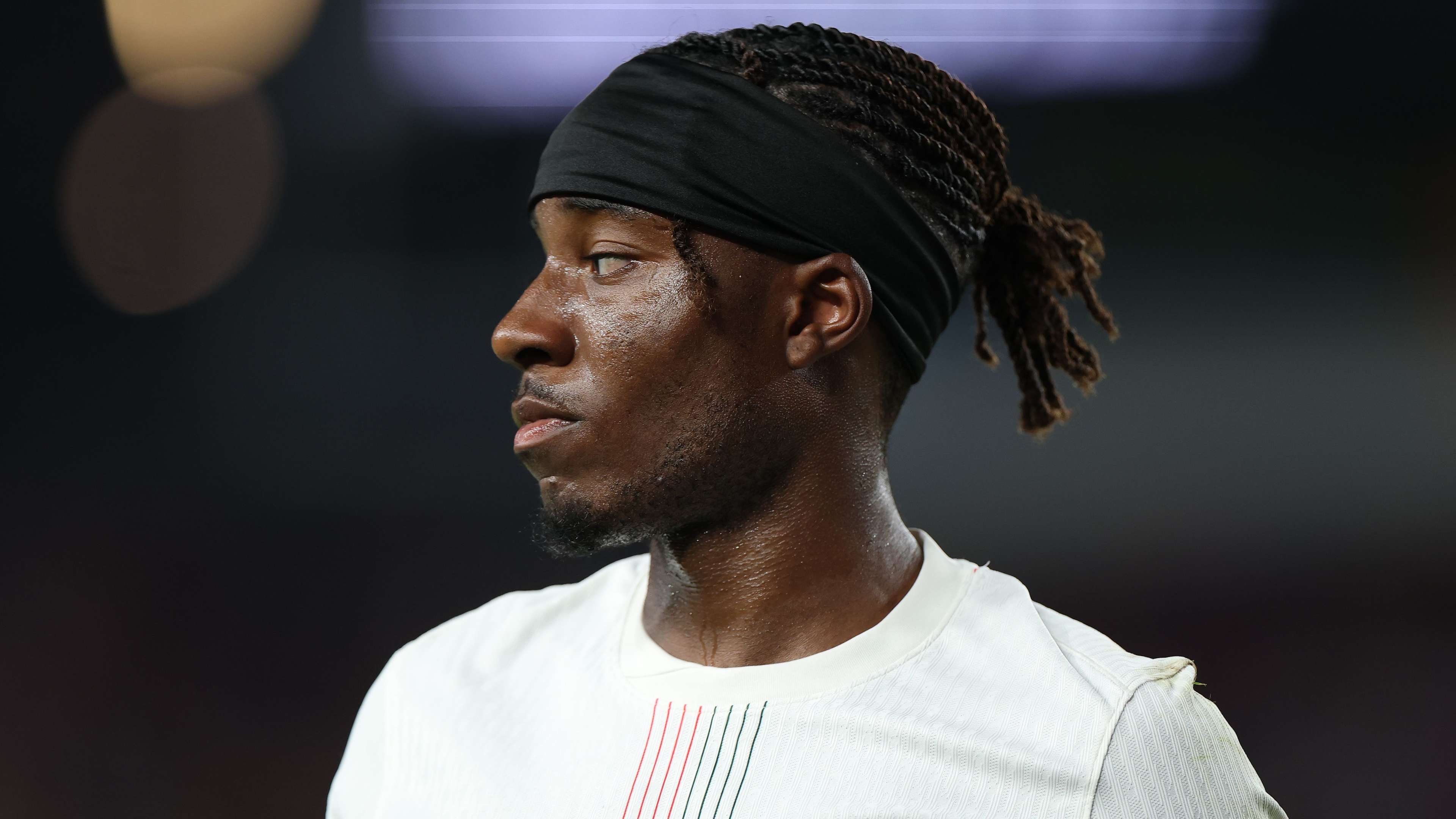 Arsenal agree £52m deal to sign Chelsea winger Madueke  