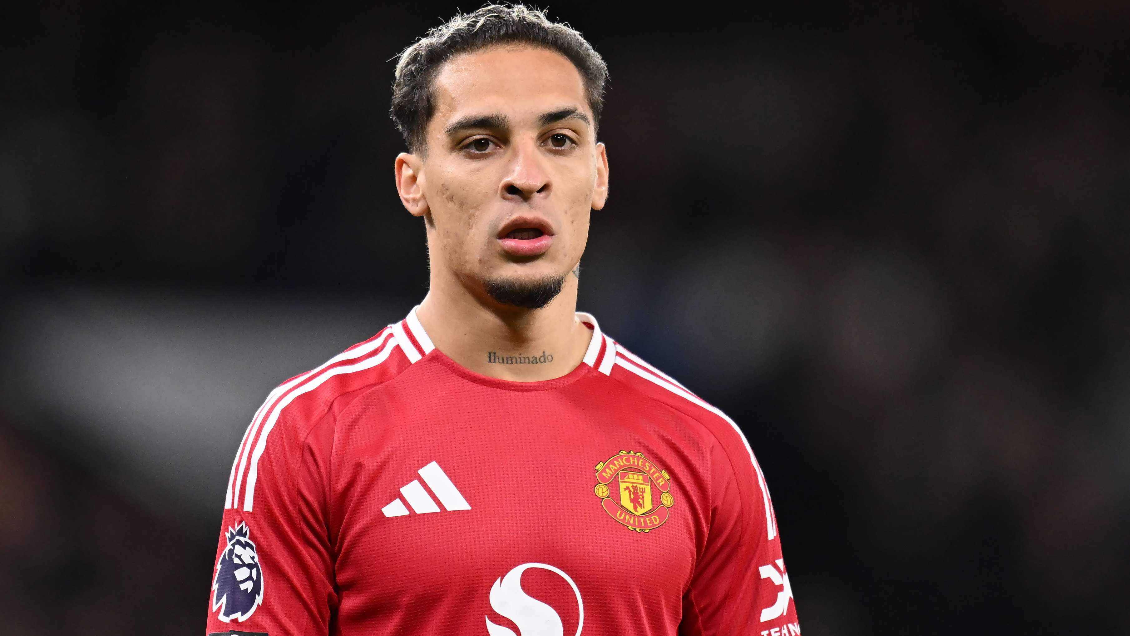 Man Utd receive two approaches for Antony amid Betis uncertainty  