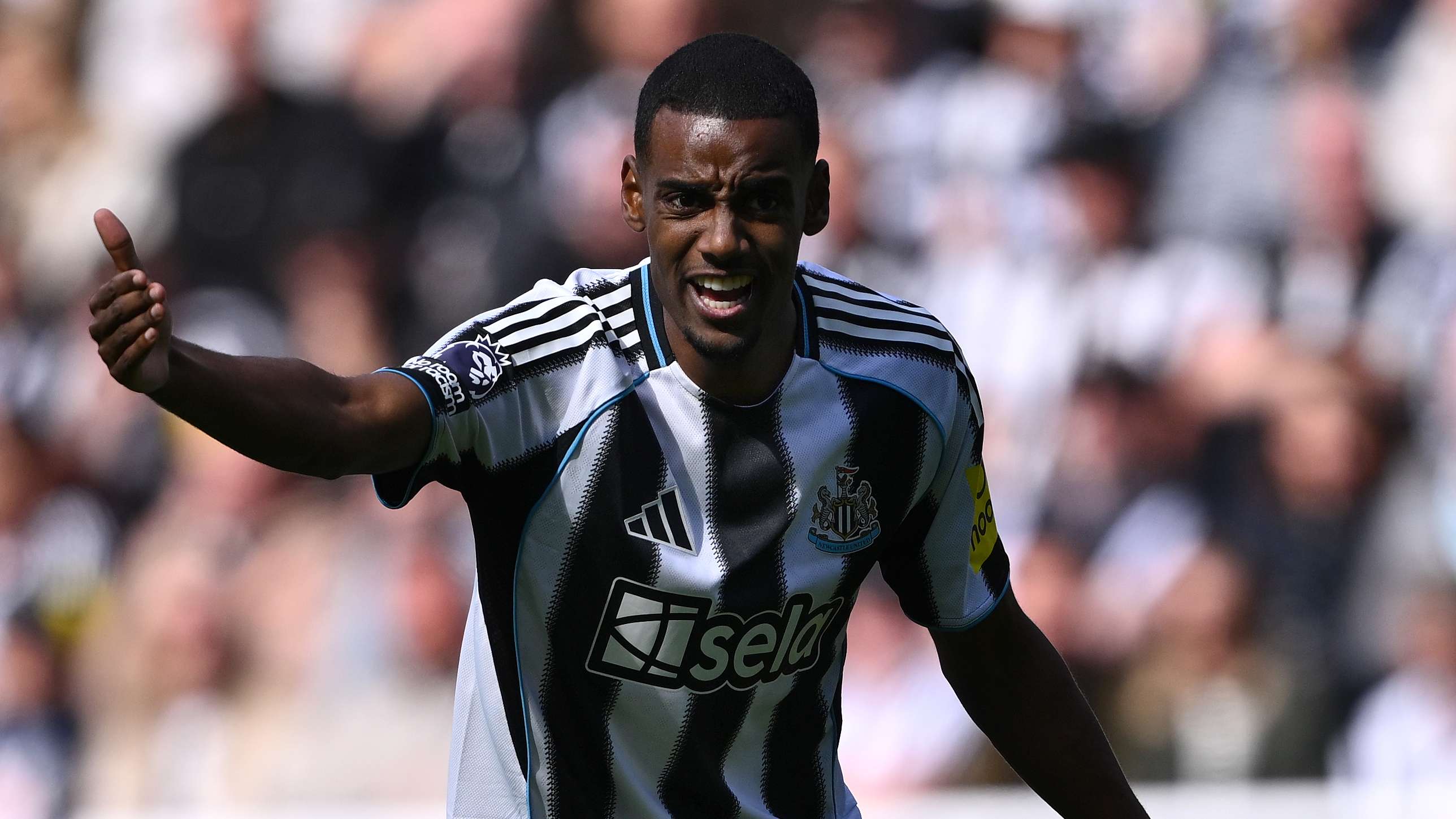 Isak torn to shreds after taking aim at Newcastle  
