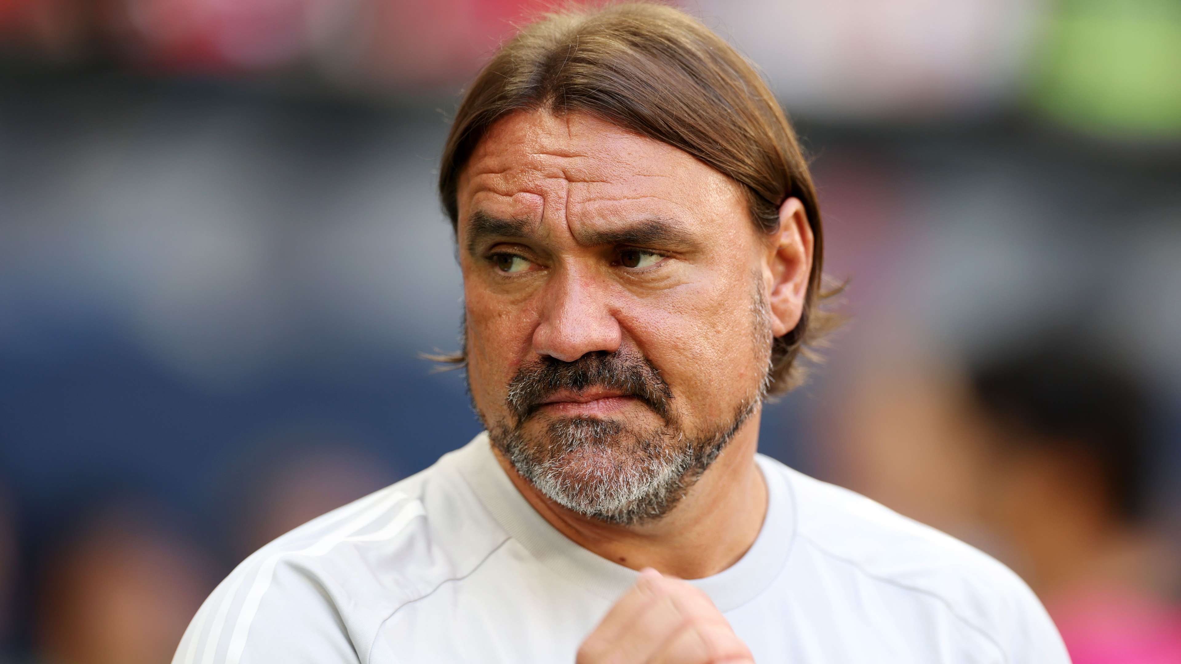 Leeds agree £18m transfer for AC Milan striker  