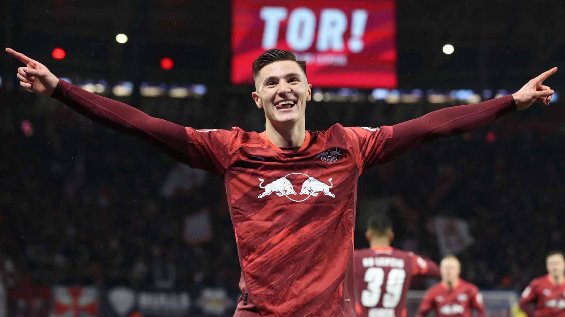 Sesko gives up part of his salary to secure Man Utd transfer  