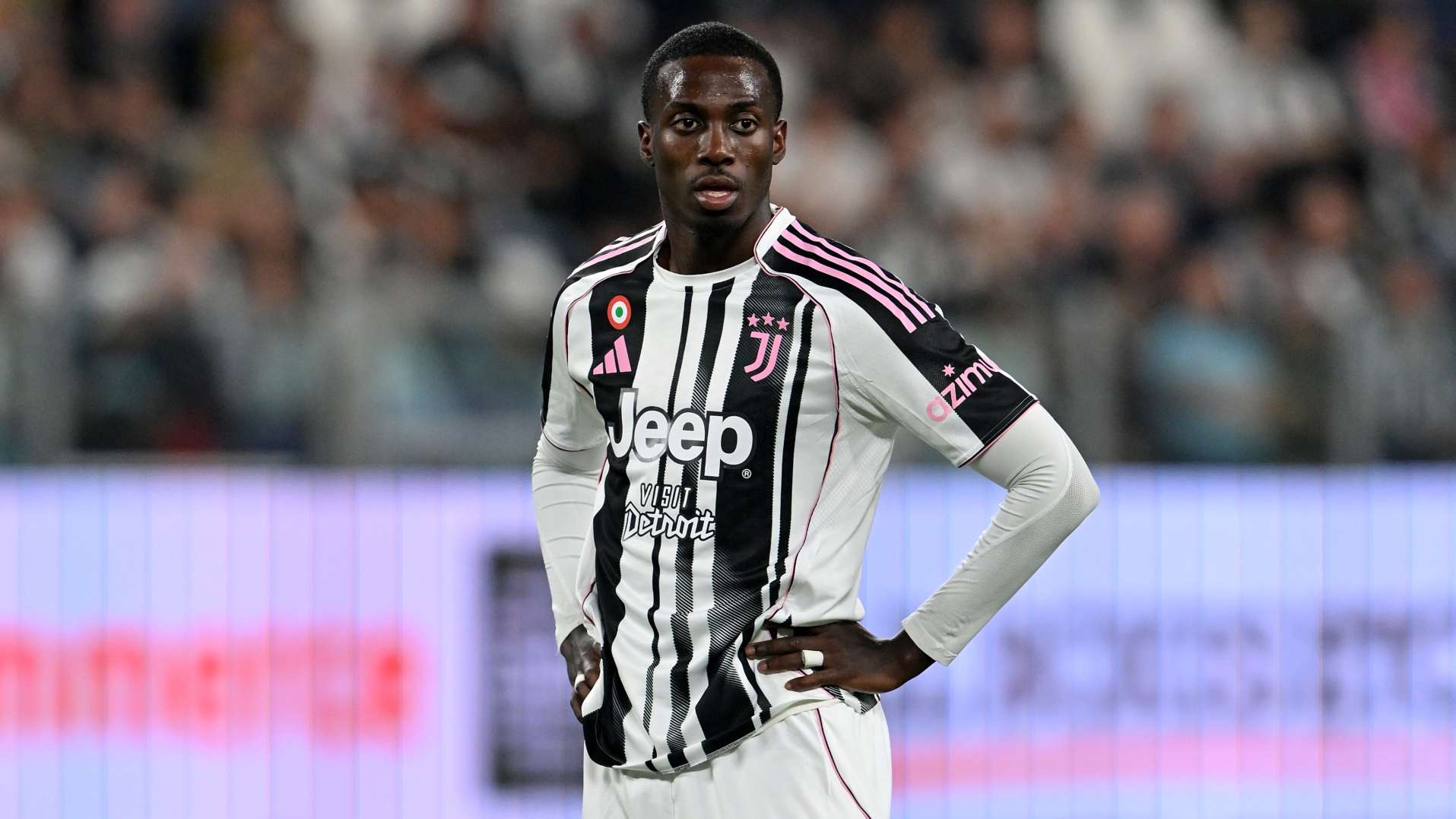 Weah told he 'can't choose his next team' amid Marseille links  