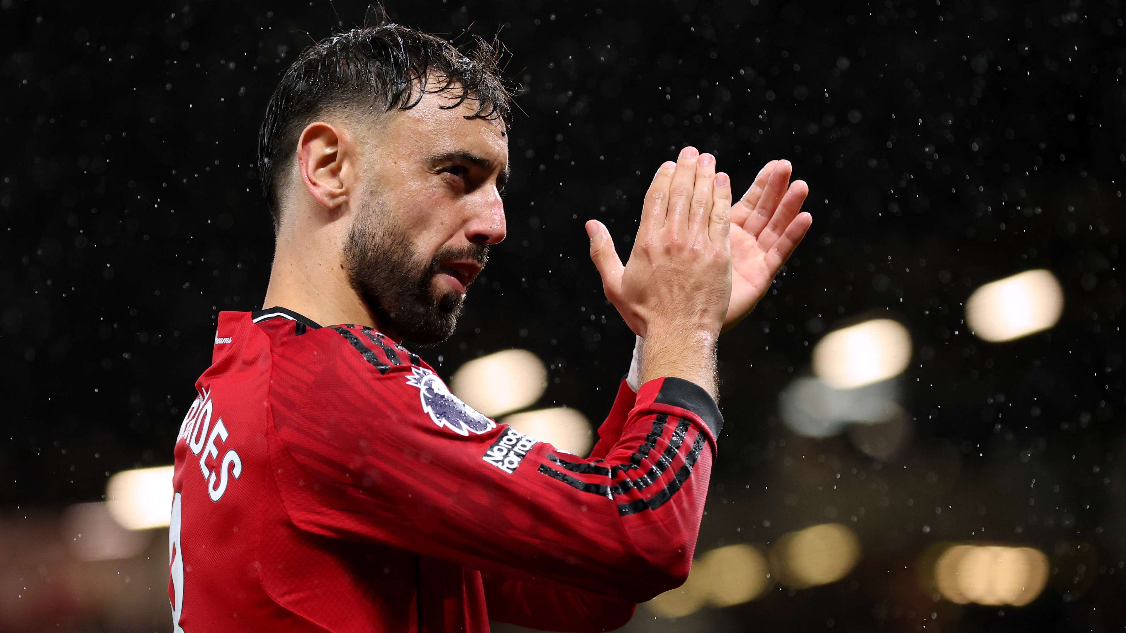 Amorim: Fernandes 'deserves to be in Man Utd history'  