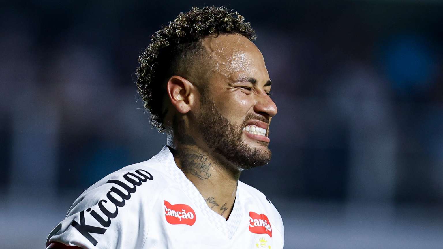 Neymar suffers new injury blow ahead of crunch clash  