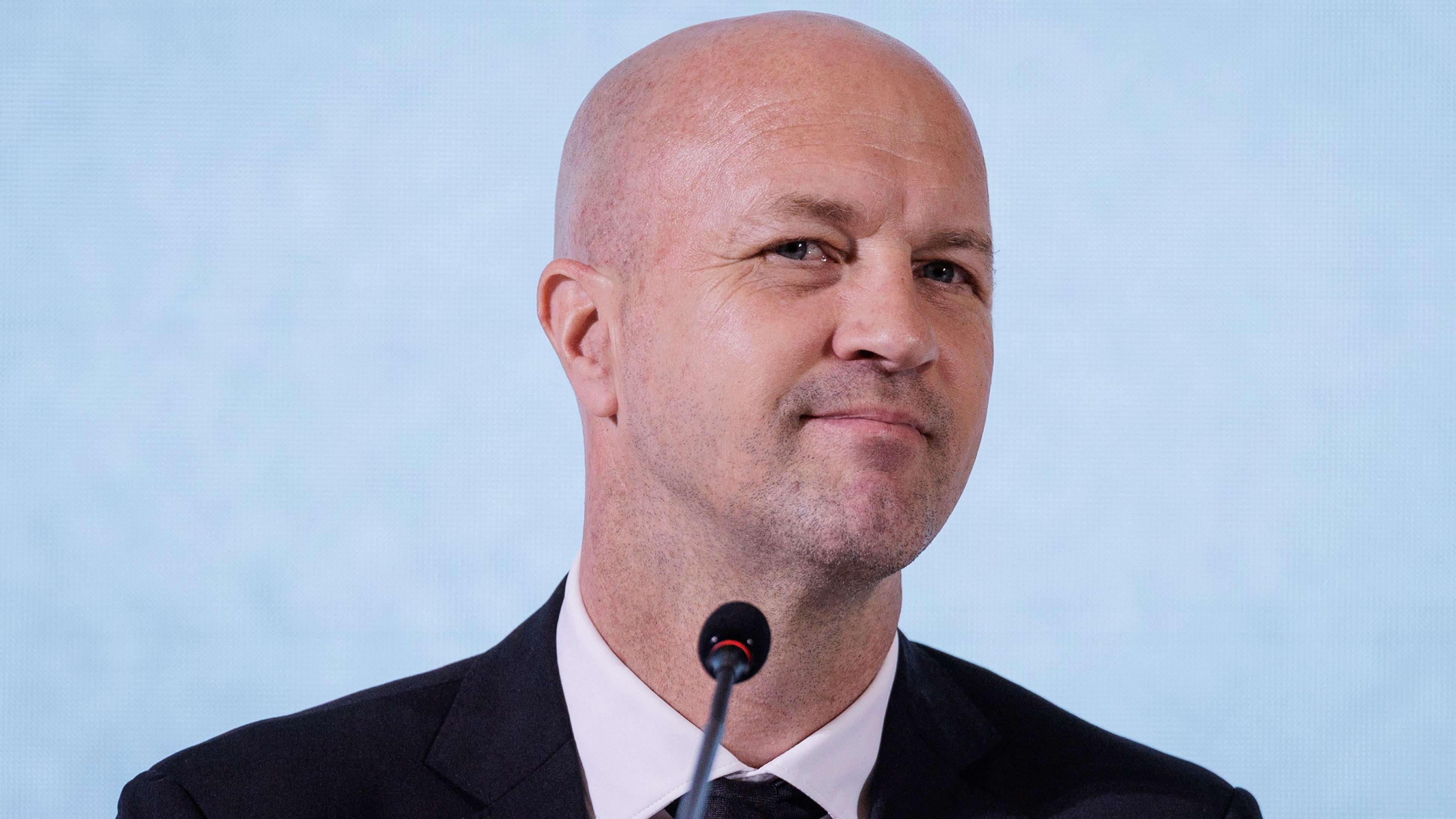 Ajax accelerate Jordi Cruyff chase as secret Barcelona talks emerge  
