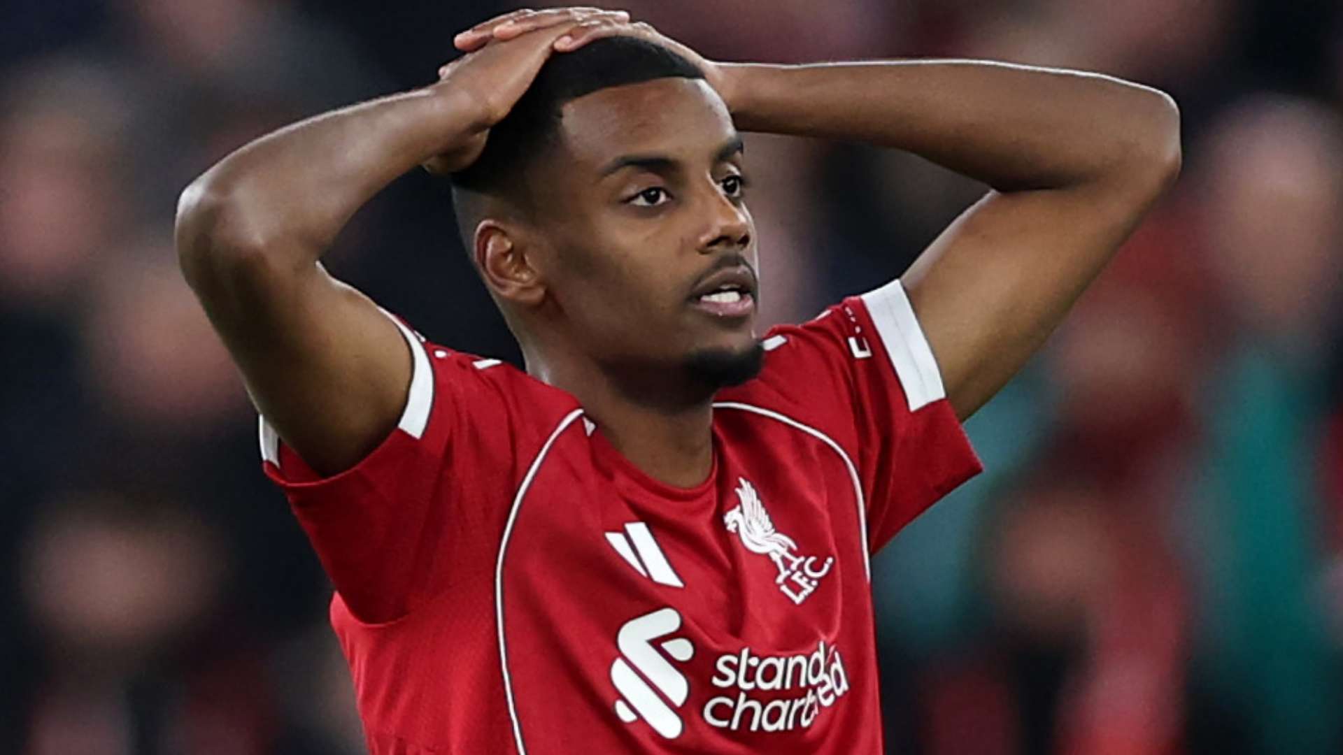 Sunderland stars left in hysterics by brutal Isak one-liner  