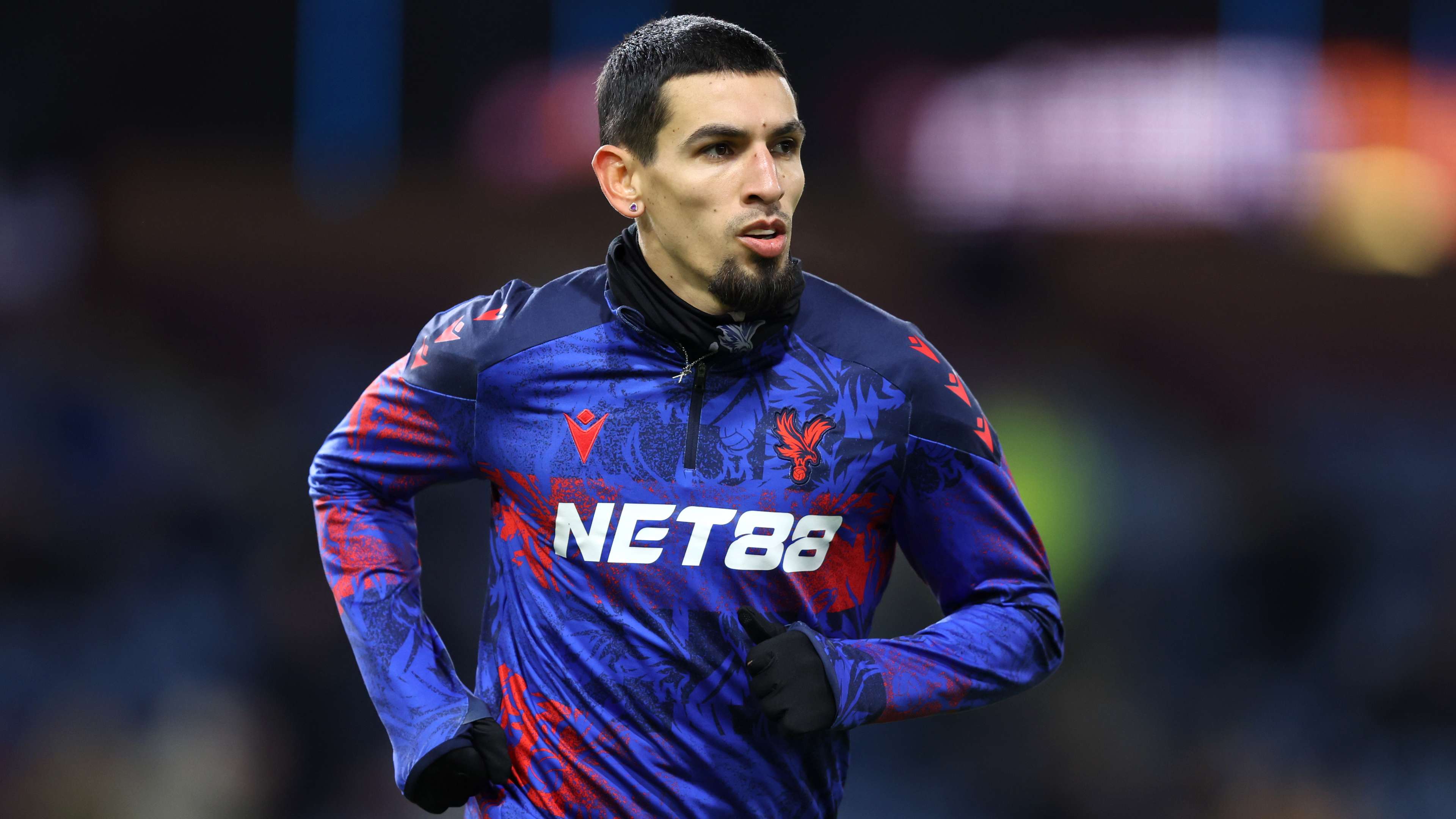 Palace boss Glasner confirms reason for Munoz absence  