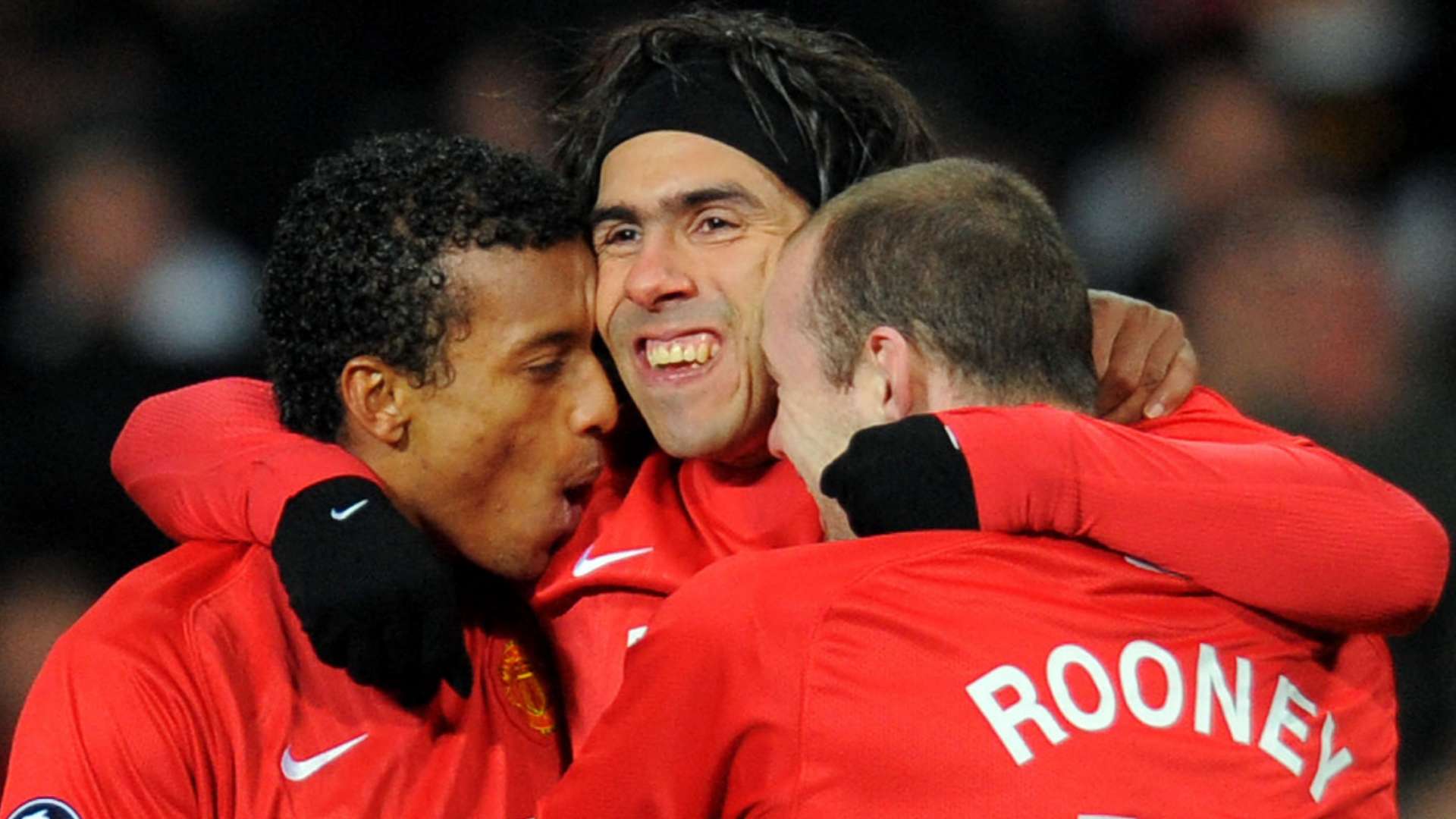 📽️ | Man Utd icon hits trademark celebration in Baller League  