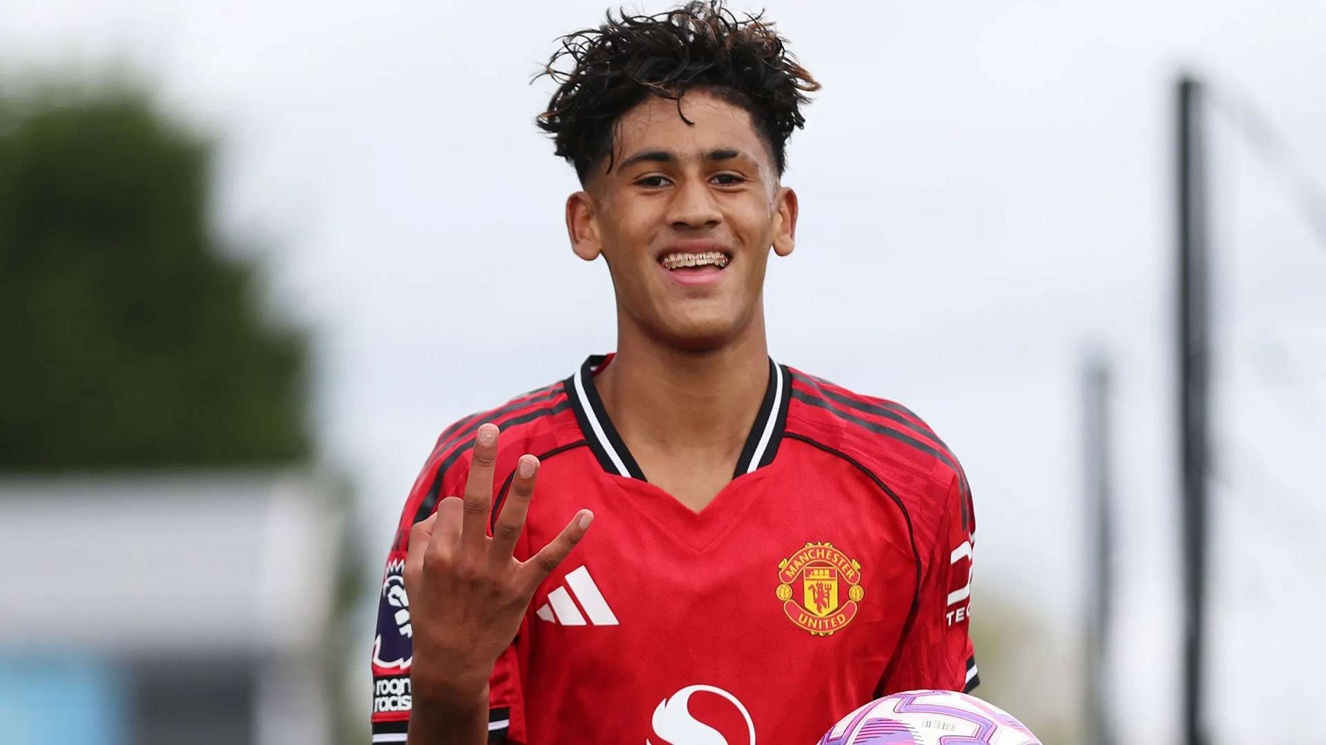 Why ‘Kid Messi’ Gabriel isn’t in Man Utd squad for FA Cup clash  