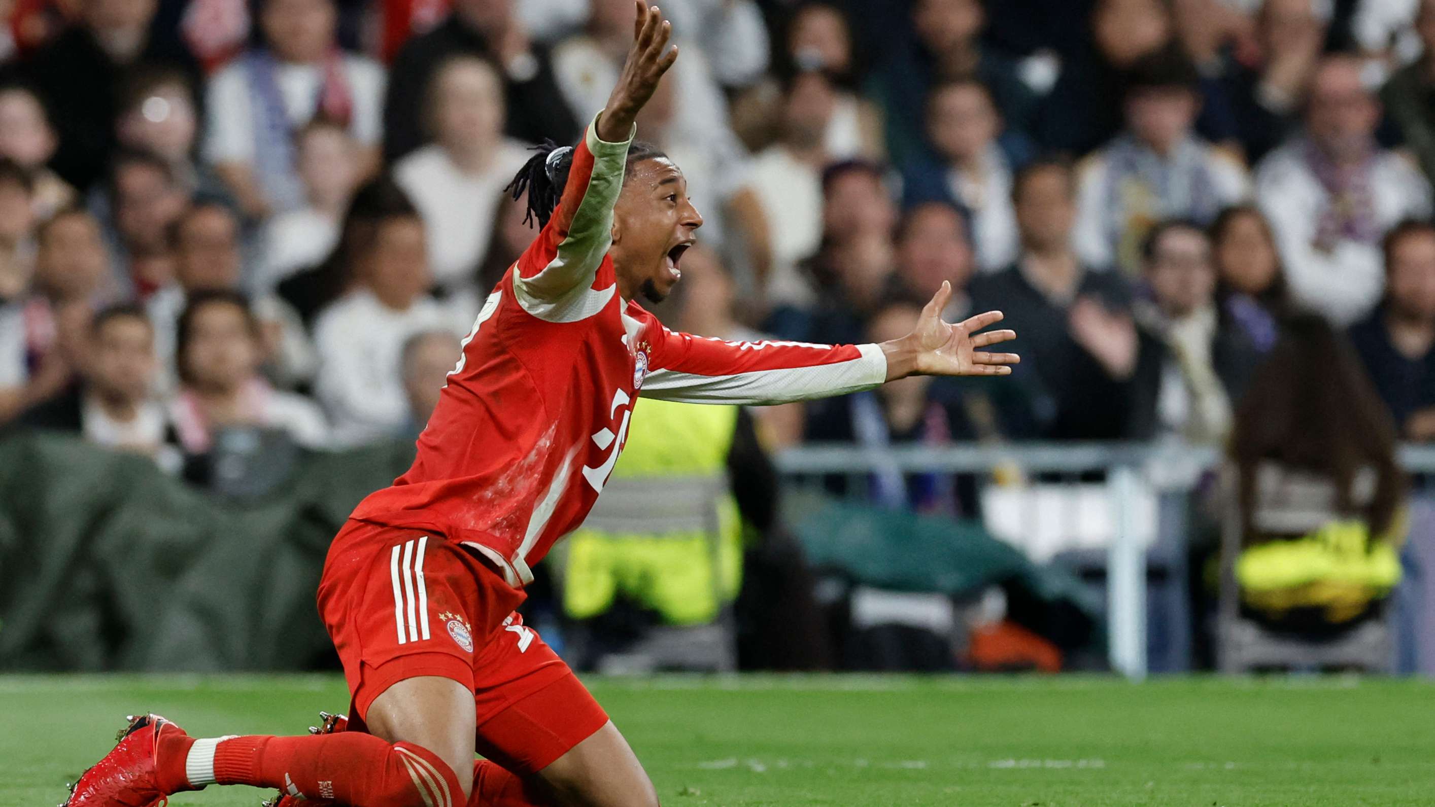 Controversial moment: Was FC Bayern denied a penalty against Real?  
