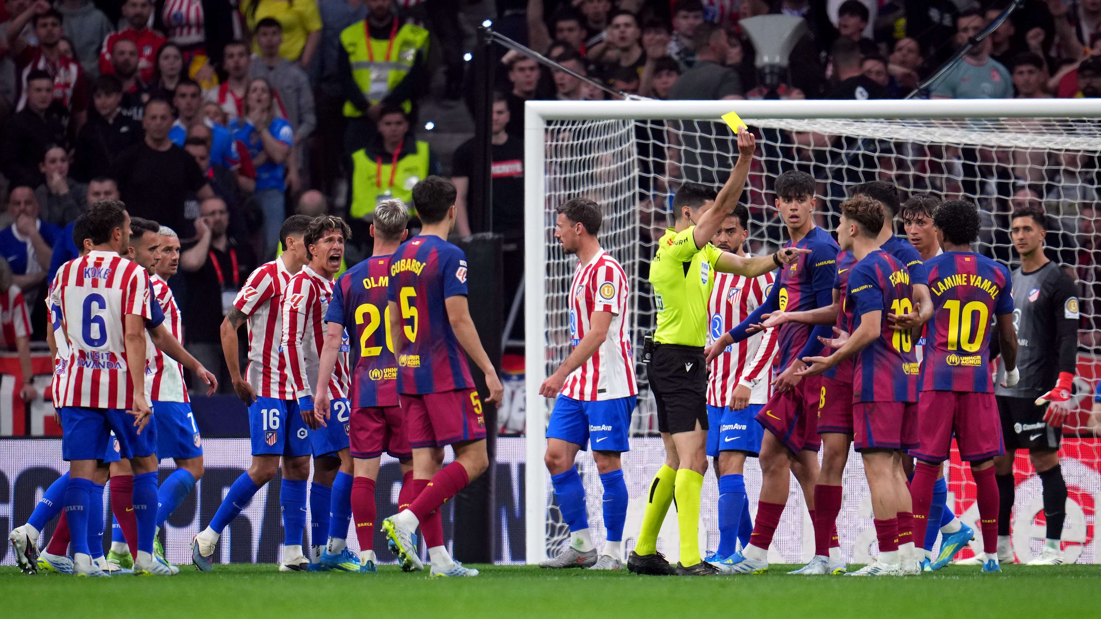 Barcelona star reclaims his spot after 11 months  