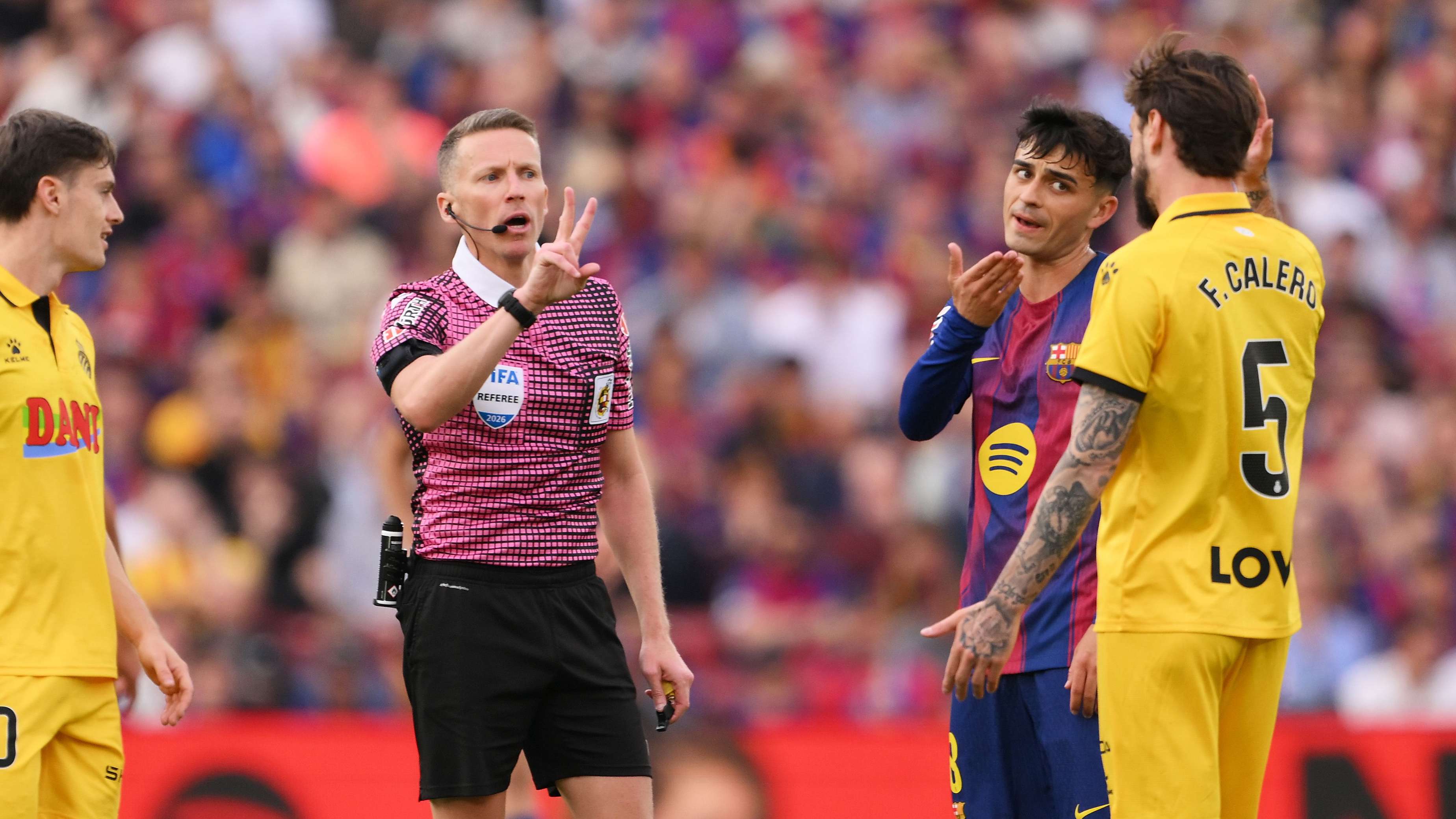 Photo: Disallowed goal leaves Barcelona stunned  