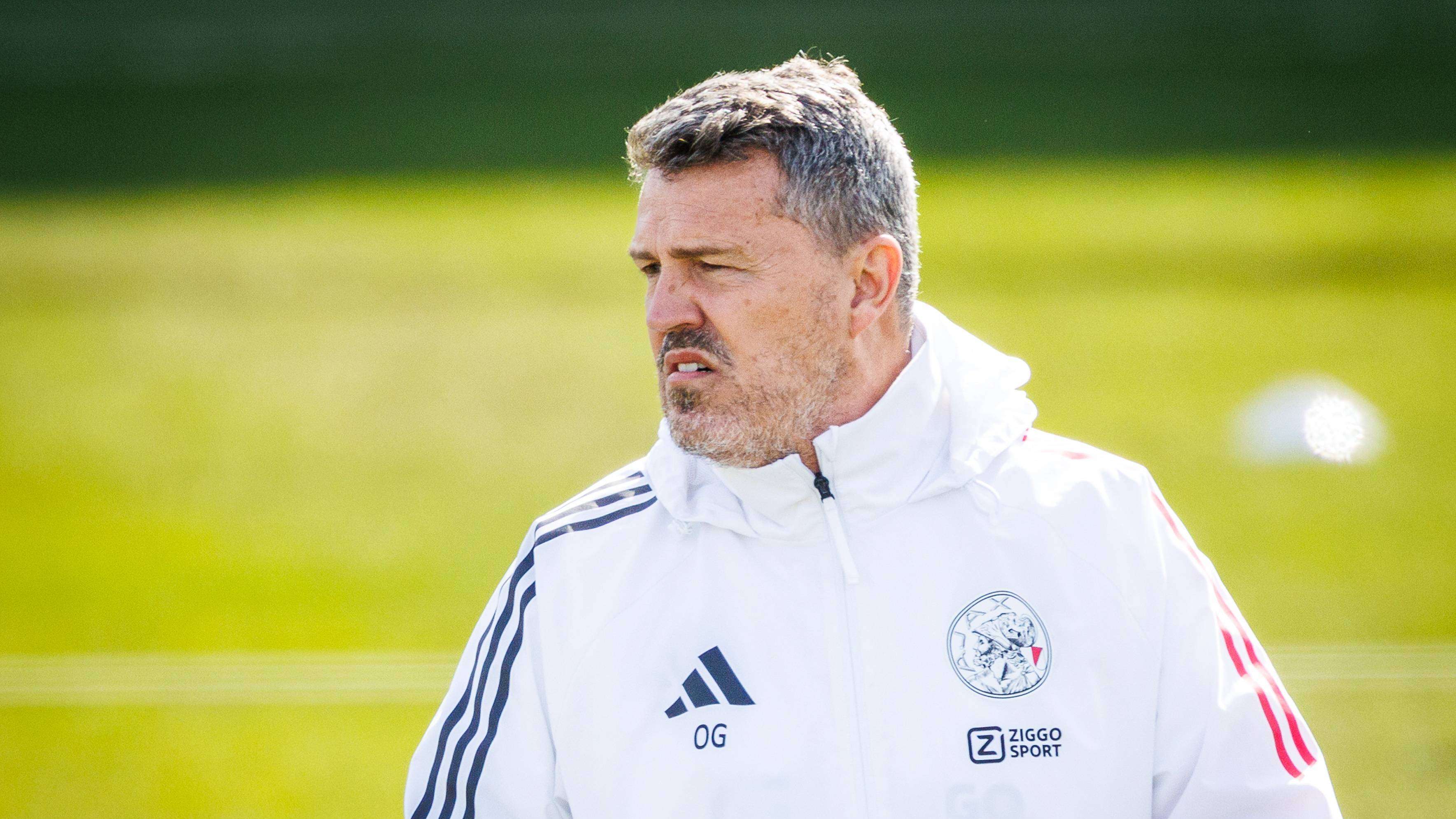 Ajax will start with an unexpected midfield lineup against Heracles  