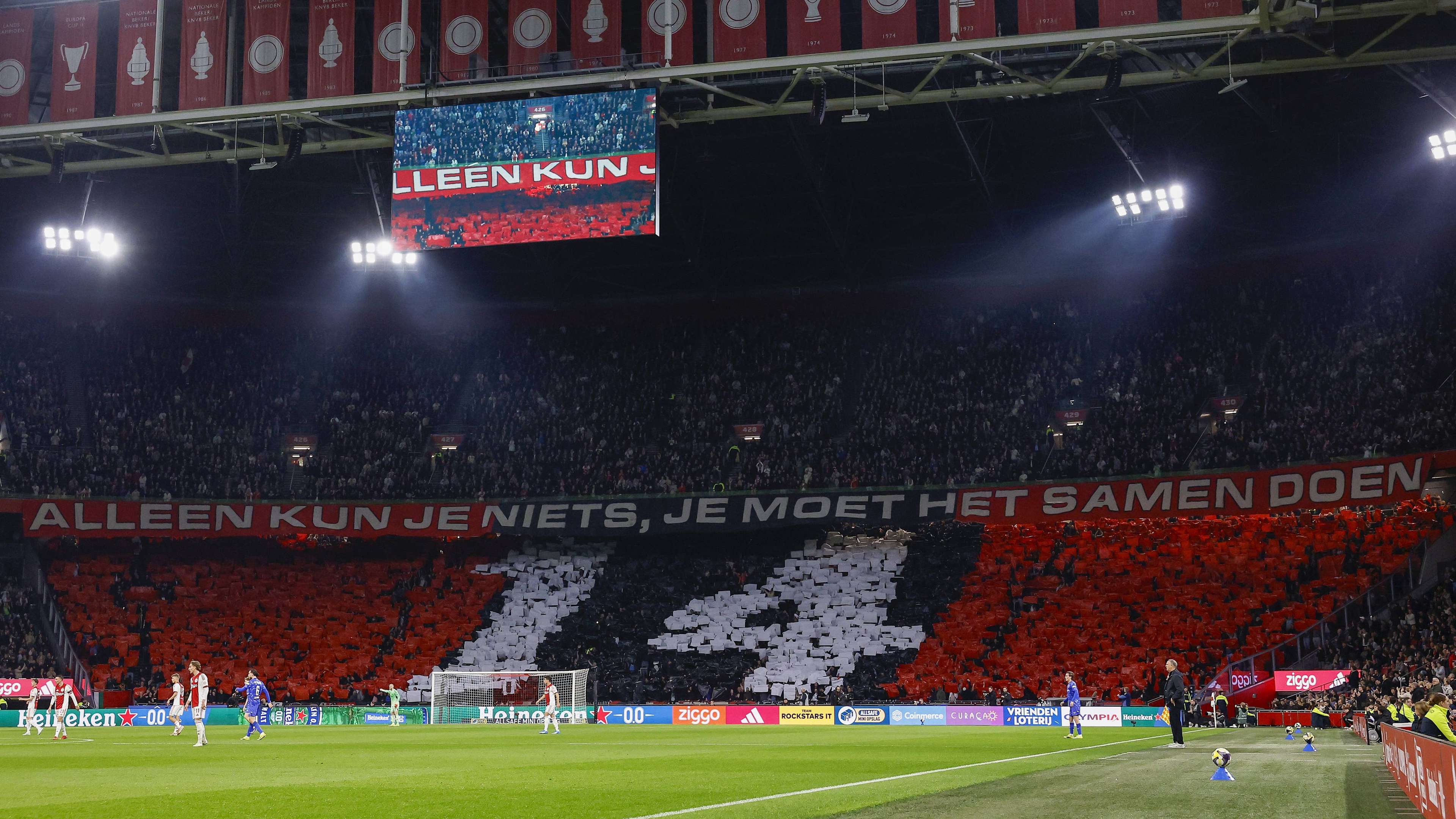 De Telegraaf pulls no punches regarding the Ajax player following his appearance on a podcast  