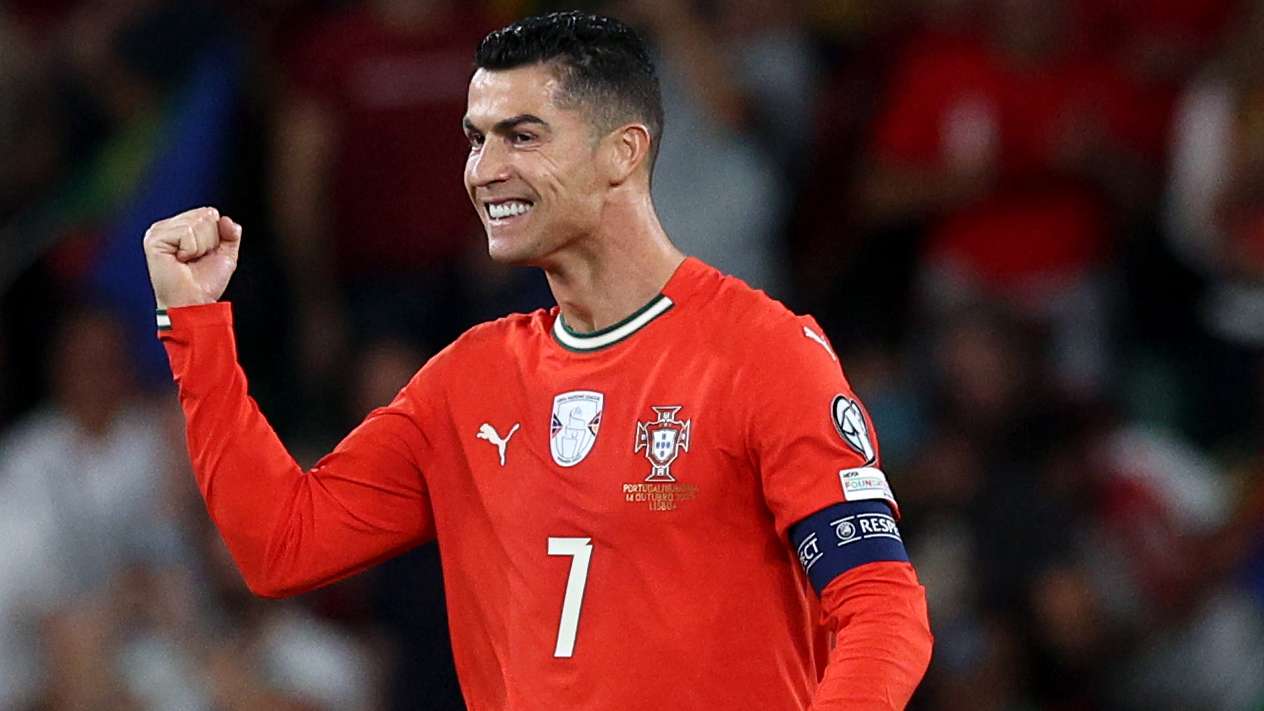 ‘Don't see striker better than him’ - Why Ronaldo has to start  