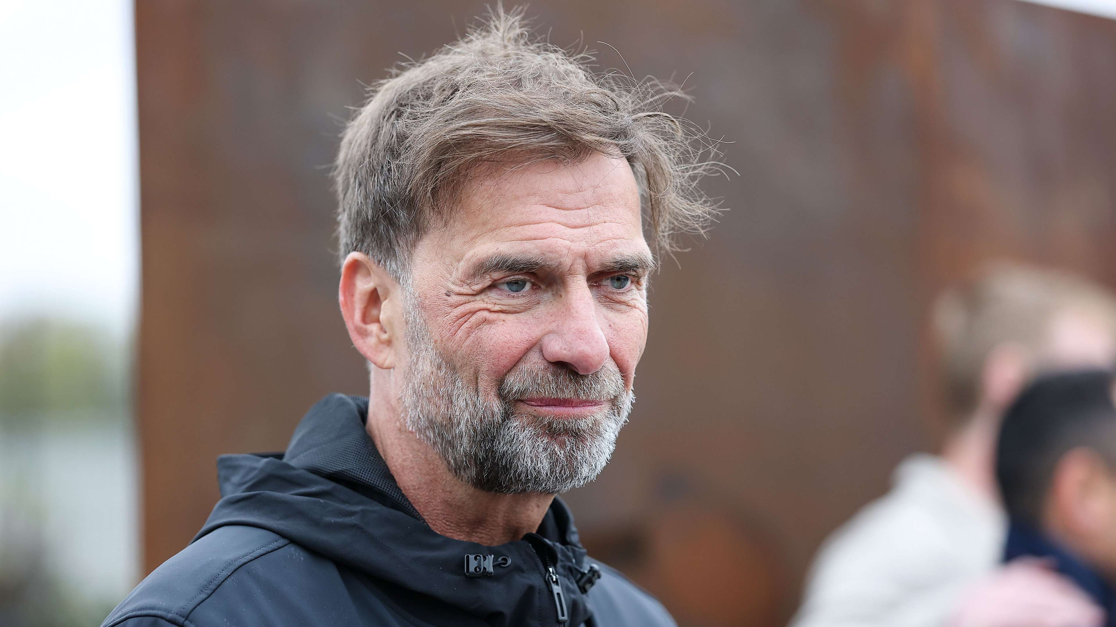 Klopp criticises 'tactically poor' World Cup opener  